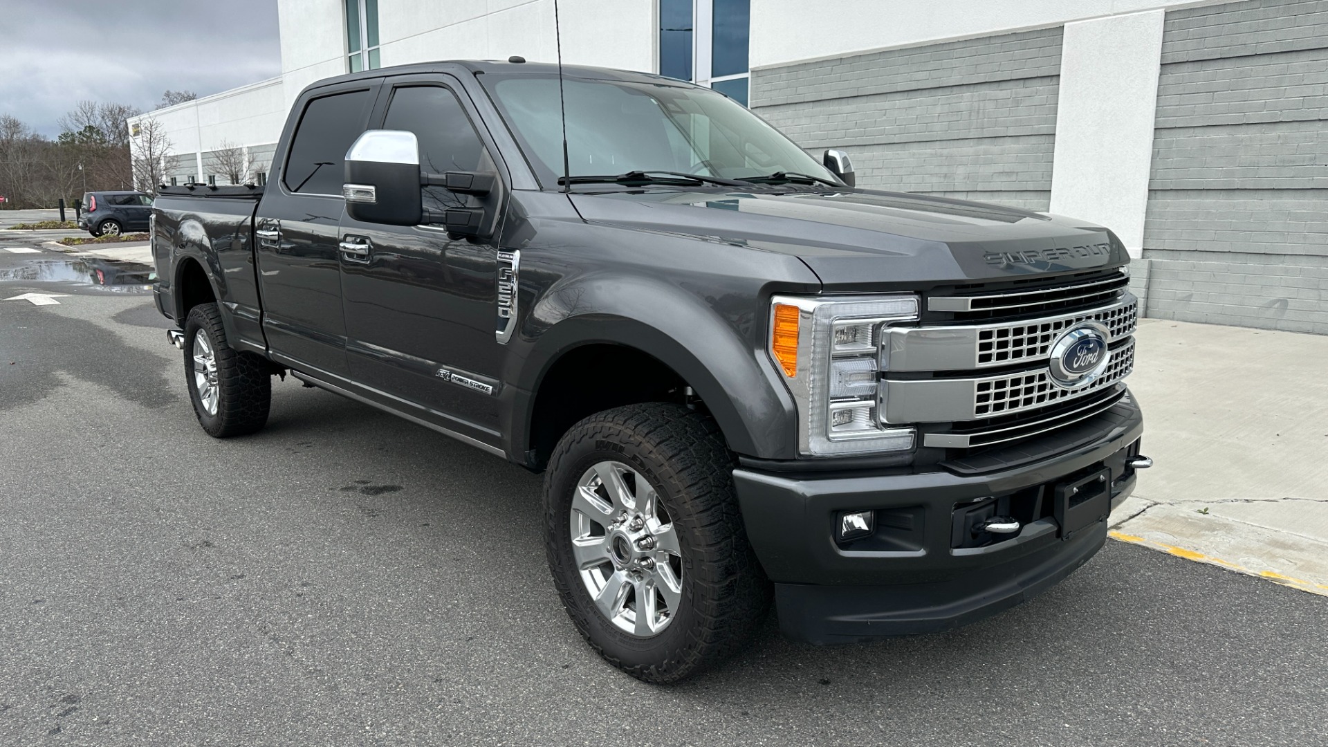Used 2017 Ford Super Duty F-250 SRW PLATINUM / FOX SHOCKS / 6.7 DIESEL / FX4 OFFROAD / ADAPTIVE CRUISE for sale Sold at Formula Imports in Charlotte NC 28227 2