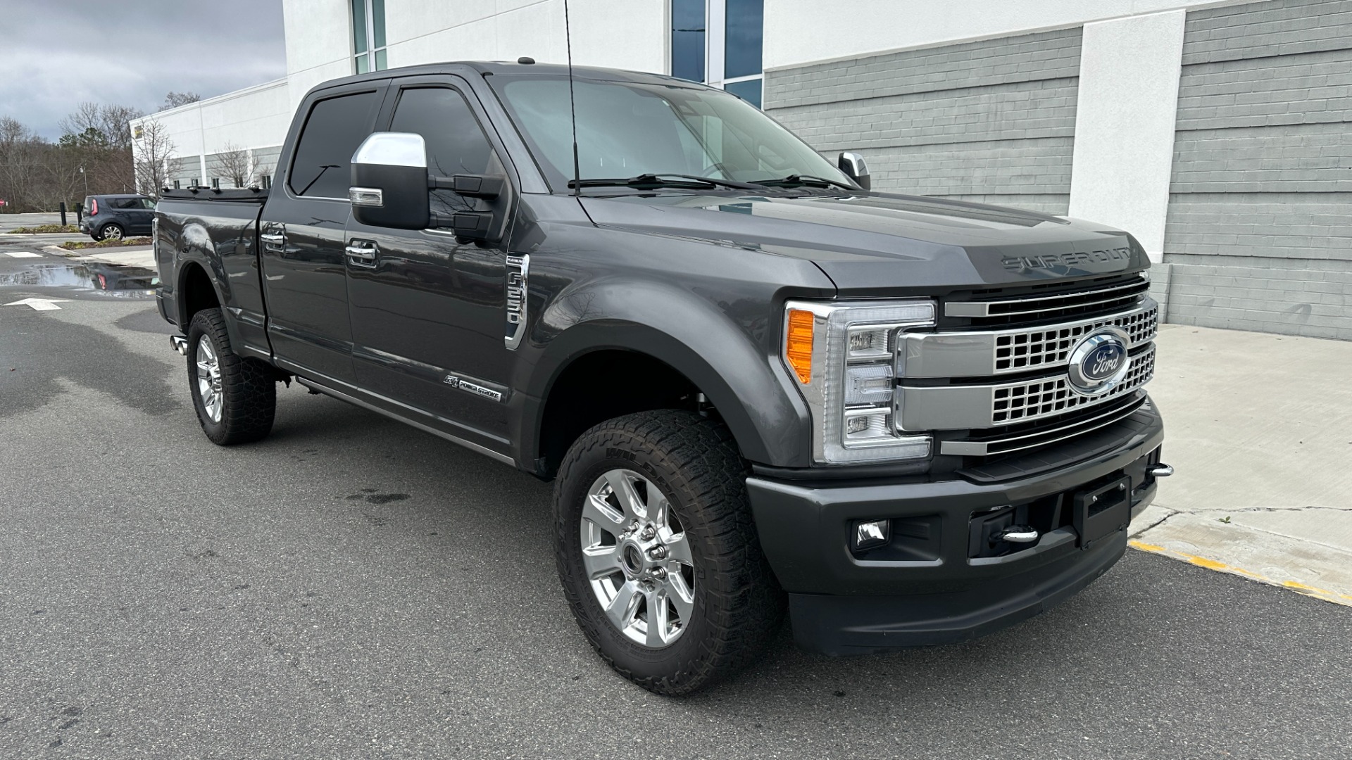 Used 2017 Ford Super Duty F-250 SRW PLATINUM / FOX SHOCKS / 6.7 DIESEL / FX4 OFFROAD / ADAPTIVE CRUISE for sale $54,995 at Formula Imports in Charlotte NC 28227 2