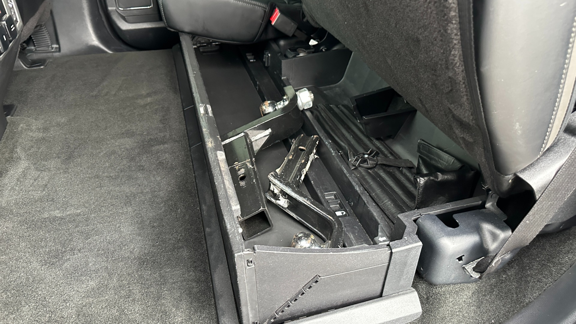 Used 2017 Ford Super Duty F-250 SRW PLATINUM / FOX SHOCKS / 6.7 DIESEL / FX4 OFFROAD / ADAPTIVE CRUISE for sale Sold at Formula Imports in Charlotte NC 28227 28