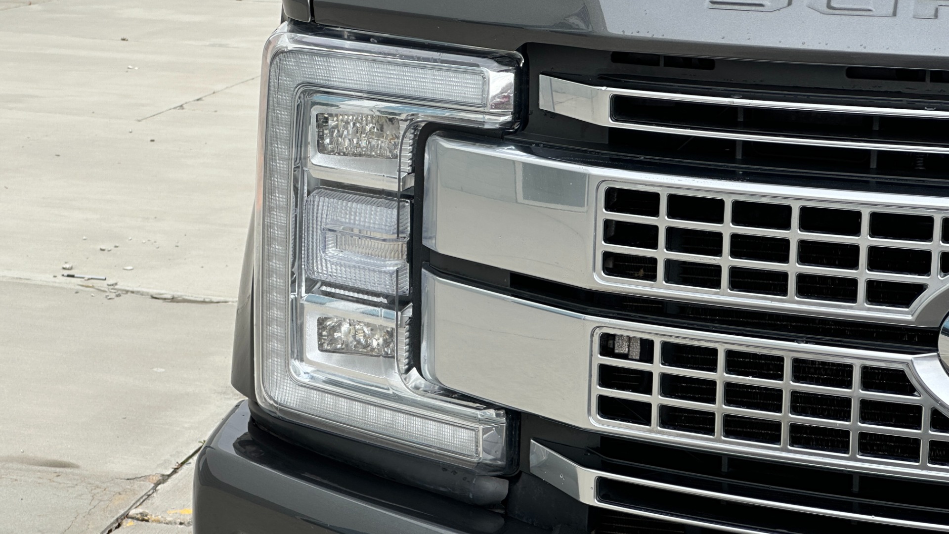 Used 2017 Ford Super Duty F-250 SRW PLATINUM / FOX SHOCKS / 6.7 DIESEL / FX4 OFFROAD / ADAPTIVE CRUISE for sale $54,995 at Formula Imports in Charlotte NC 28227 41