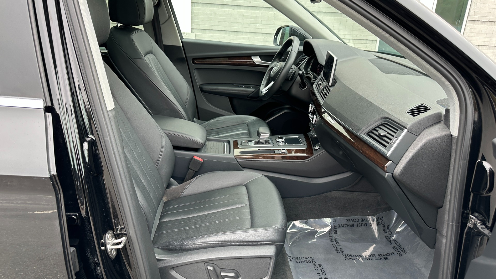 Used 2019 Audi Q5 Premium Plus for sale Sold at Formula Imports in Charlotte NC 28227 26