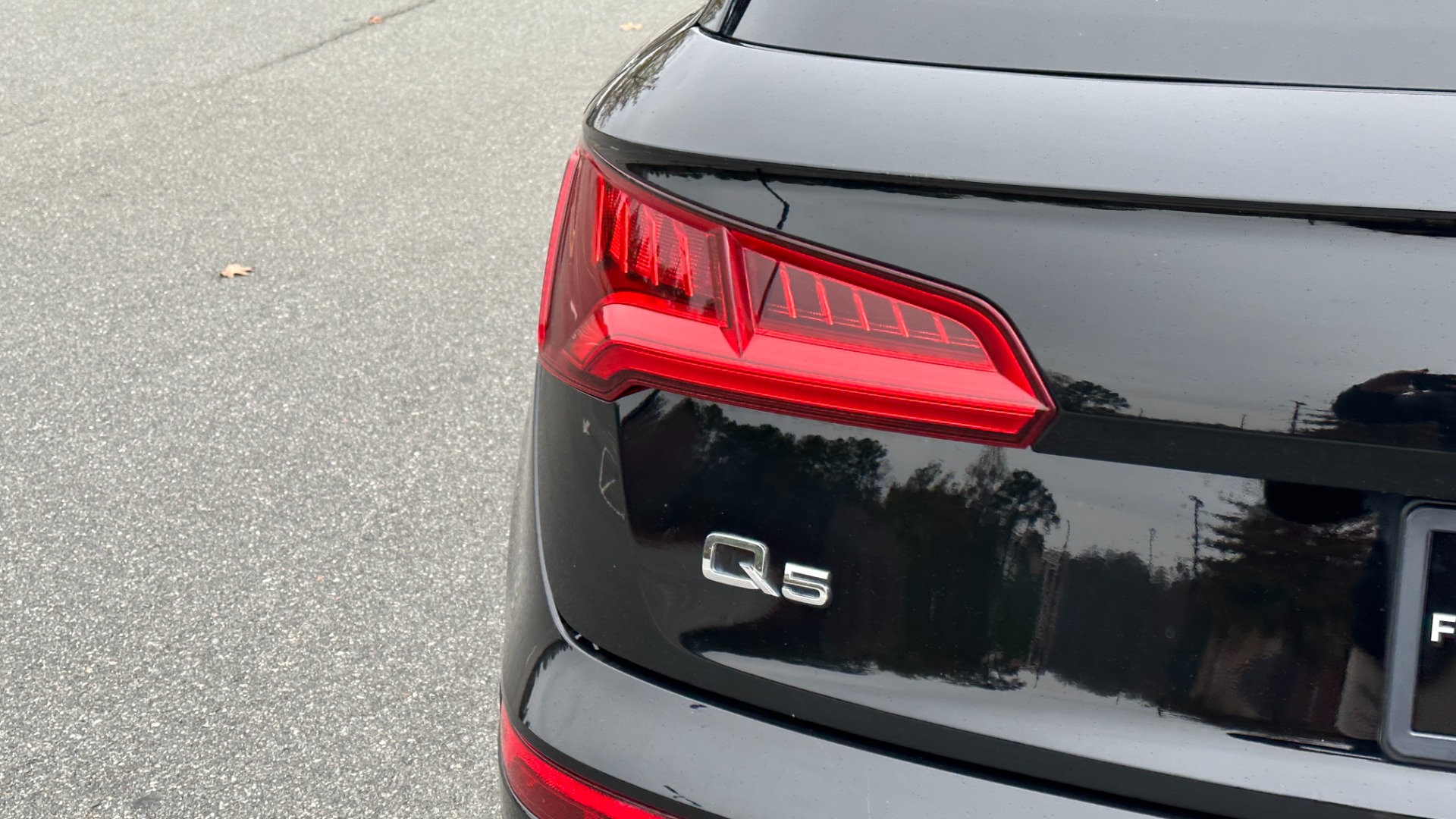 Used 2019 Audi Q5 Premium Plus for sale Sold at Formula Imports in Charlotte NC 28227 29
