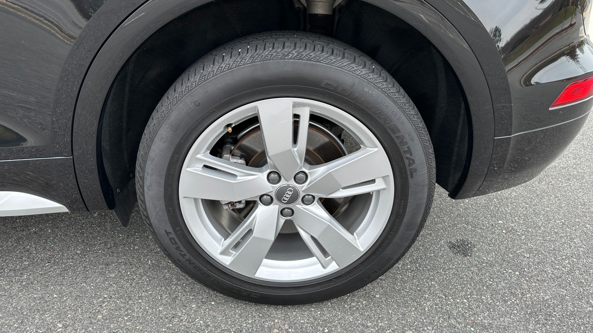 Used 2019 Audi Q5 Premium Plus for sale Sold at Formula Imports in Charlotte NC 28227 39