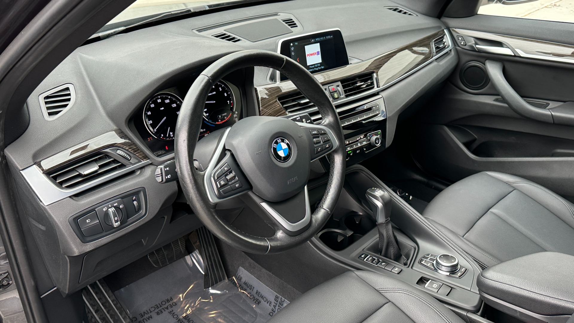 Used 2019 BMW X1 xDrive28i / PANORAMIC ROOF / HEATED SEATS / REVIEW CAMERA / LANE DEPARTURE for sale Sold at Formula Imports in Charlotte NC 28227 10