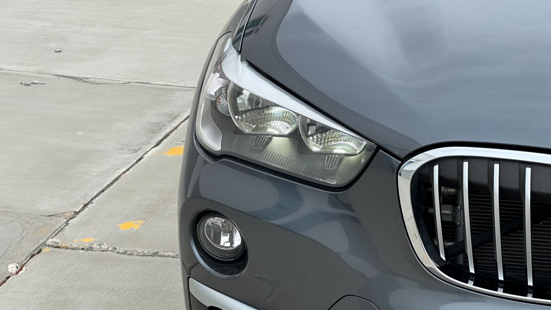 Used 2019 BMW X1 xDrive28i / PANORAMIC ROOF / HEATED SEATS / REVIEW CAMERA / LANE DEPARTURE for sale Sold at Formula Imports in Charlotte NC 28227 31