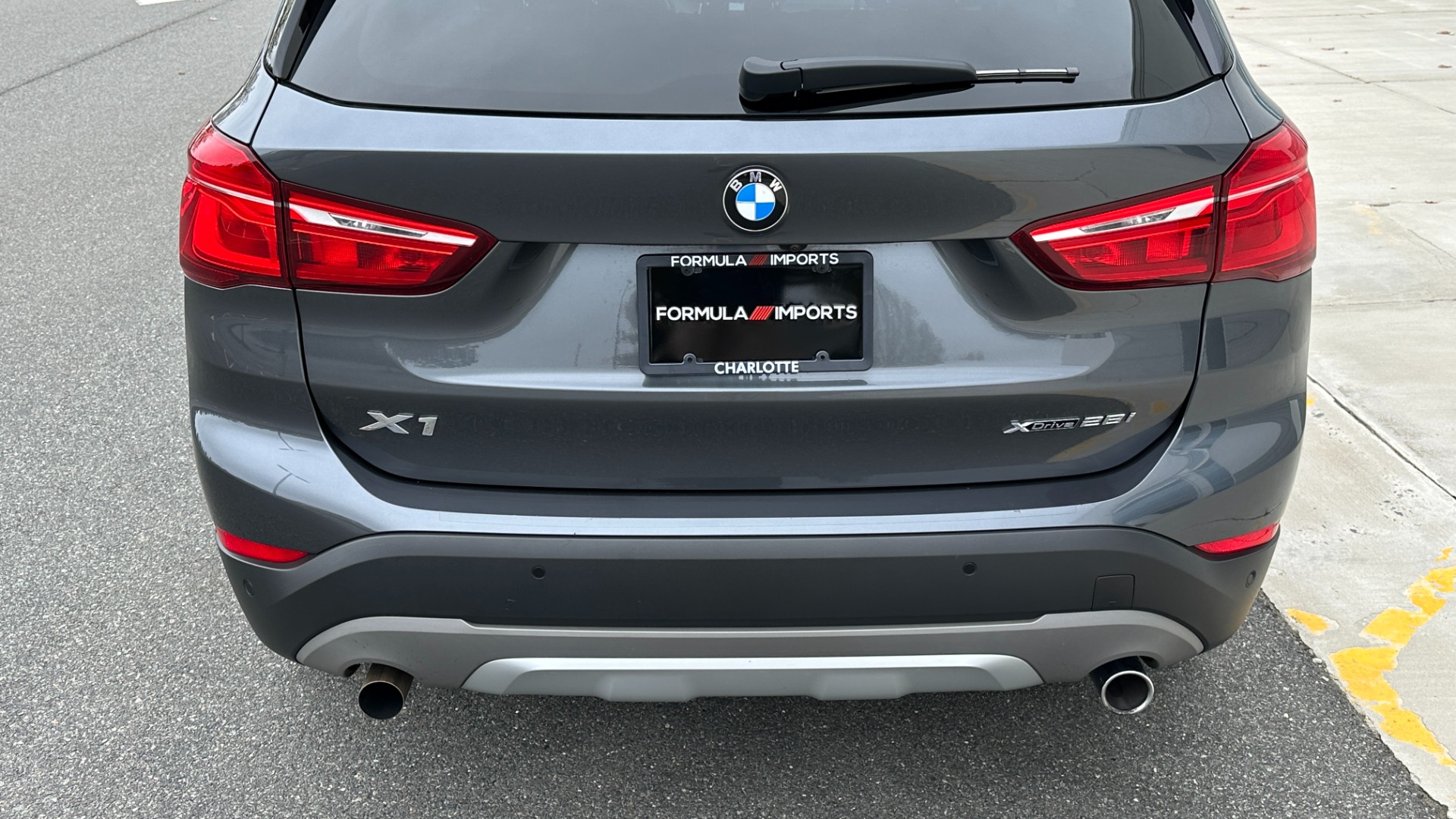 Used 2019 BMW X1 xDrive28i / PANORAMIC ROOF / HEATED SEATS / REVIEW CAMERA / LANE DEPARTURE for sale $31,995 at Formula Imports in Charlotte NC 28227 8