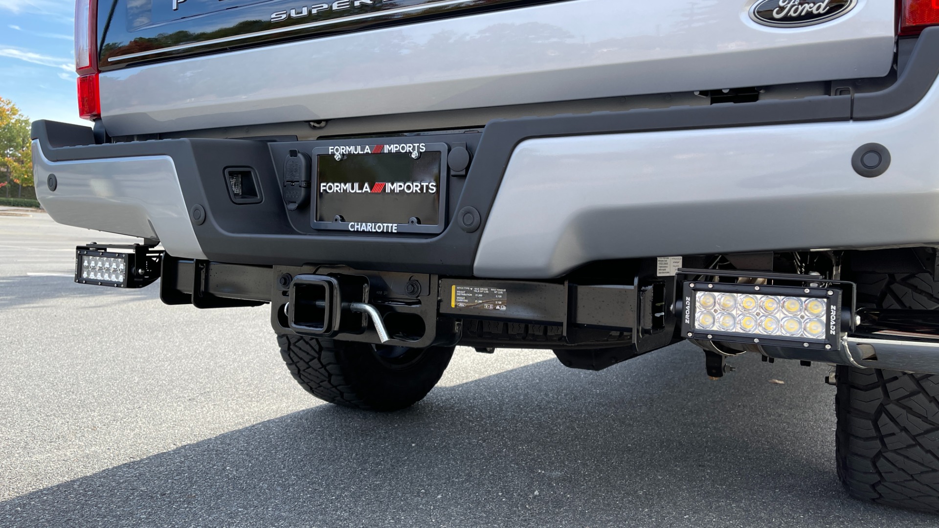 Used 2022 Ford Super Duty F-250 SRW PLATINUM / 6.7L DIESEL / PANORAMIC ROOF / BLACKOUT / FUEL WHEELS / TOW PACK for sale Sold at Formula Imports in Charlotte NC 28227 34