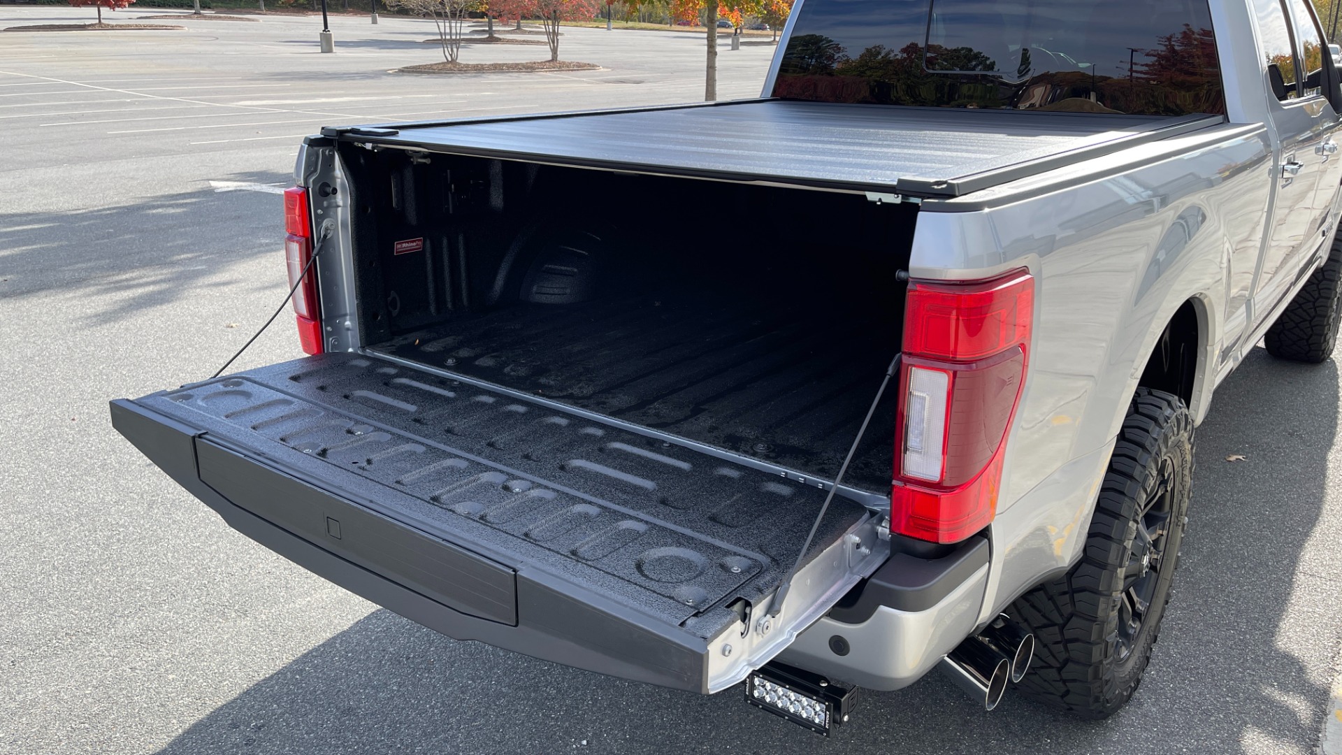 Used 2022 Ford Super Duty F-250 SRW PLATINUM / 6.7L DIESEL / PANORAMIC ROOF / BLACKOUT / FUEL WHEELS / TOW PACK for sale Sold at Formula Imports in Charlotte NC 28227 36
