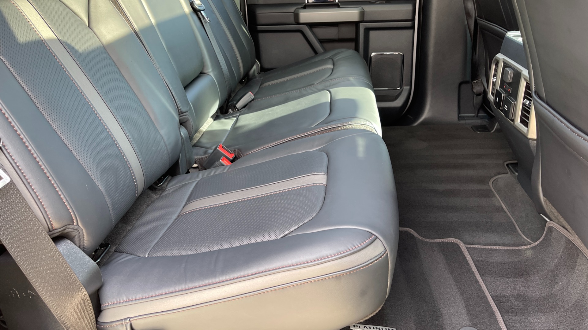 Used 2022 Ford Super Duty F-250 SRW PLATINUM / 6.7L DIESEL / PANORAMIC ROOF / BLACKOUT / FUEL WHEELS / TOW PACK for sale Sold at Formula Imports in Charlotte NC 28227 48