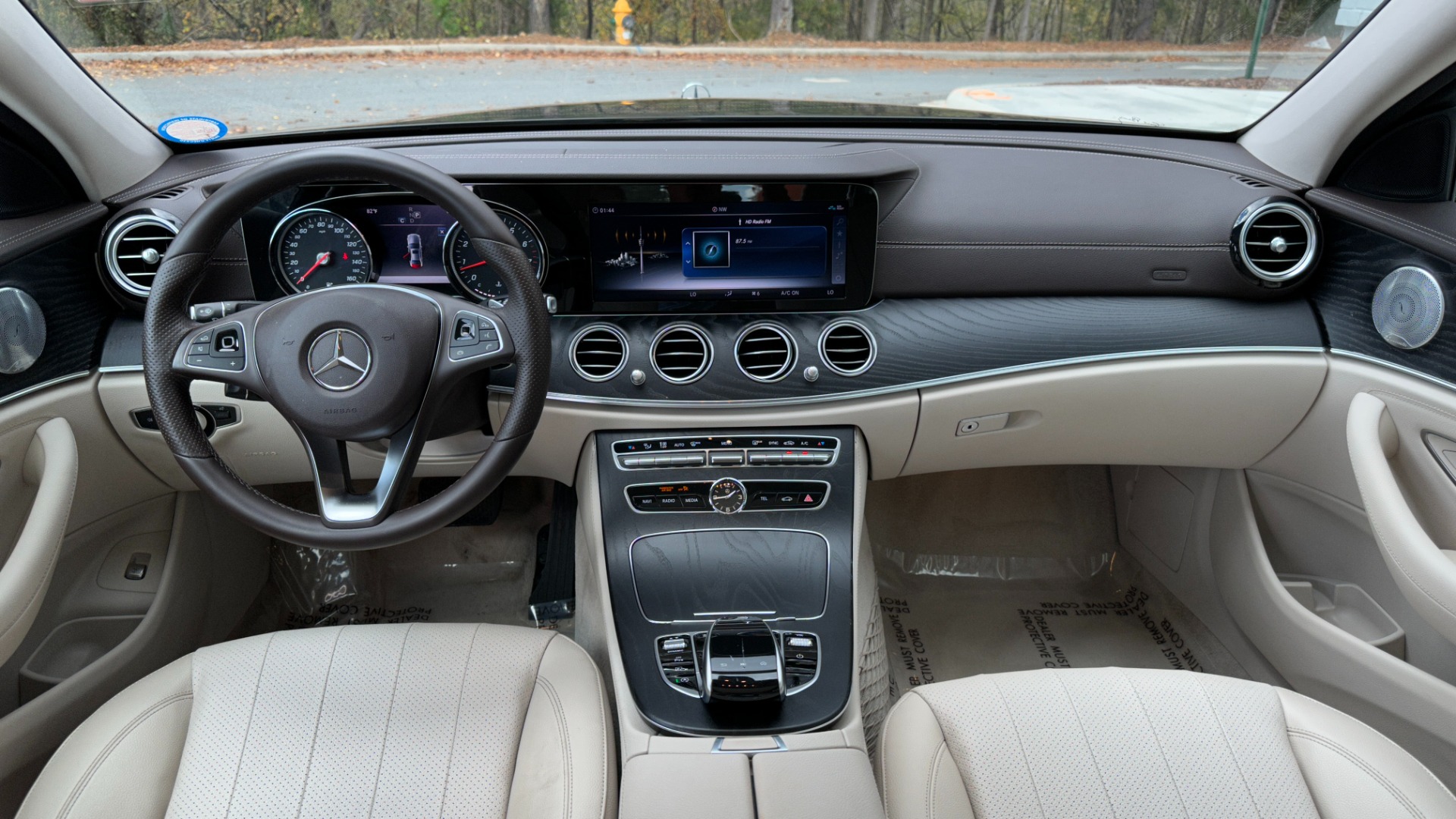 Used 2018 Mercedes-Benz E-Class E300 / PREMIUM 1 / PANORAMIC ROOF / BURMESTER SURROUND SOUND / LEATHER INTE for sale Sold at Formula Imports in Charlotte NC 28227 14