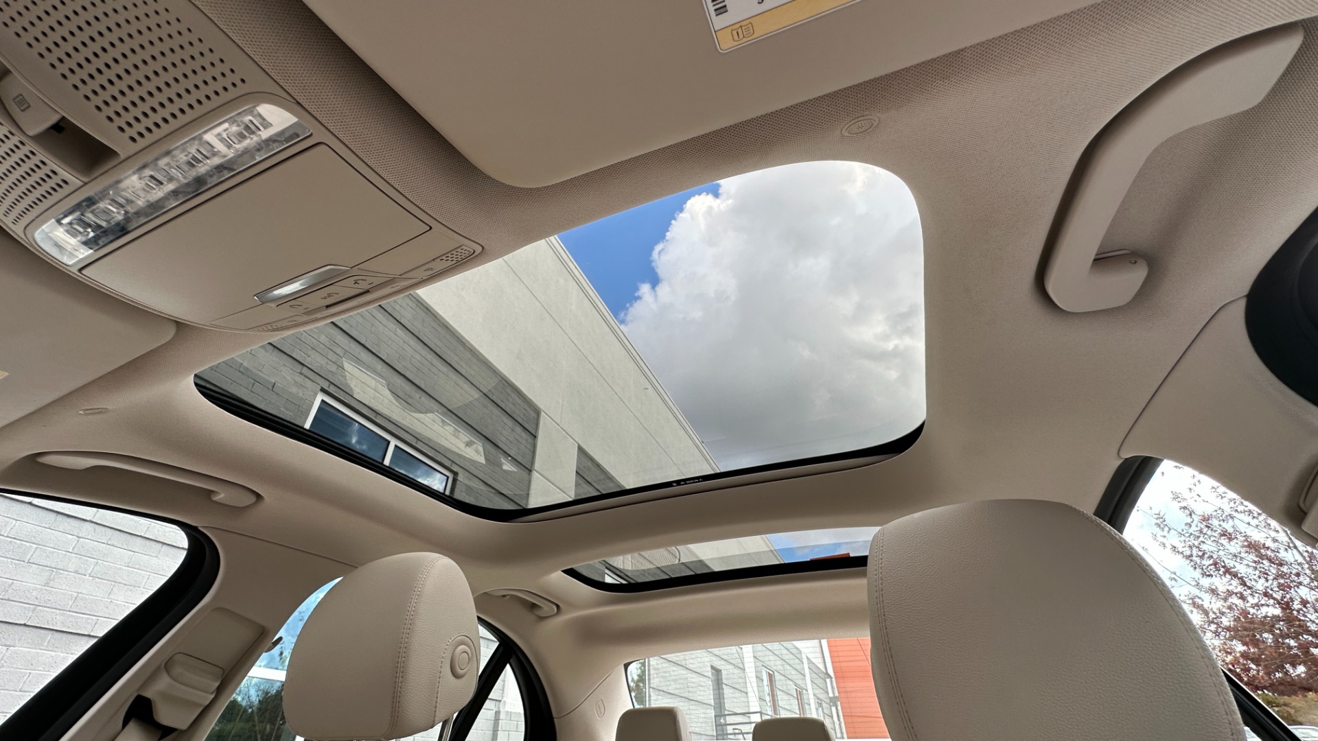 Used 2018 Mercedes-Benz E-Class E300 / PREMIUM 1 / PANORAMIC ROOF / BURMESTER SURROUND SOUND / LEATHER INTE for sale Sold at Formula Imports in Charlotte NC 28227 36