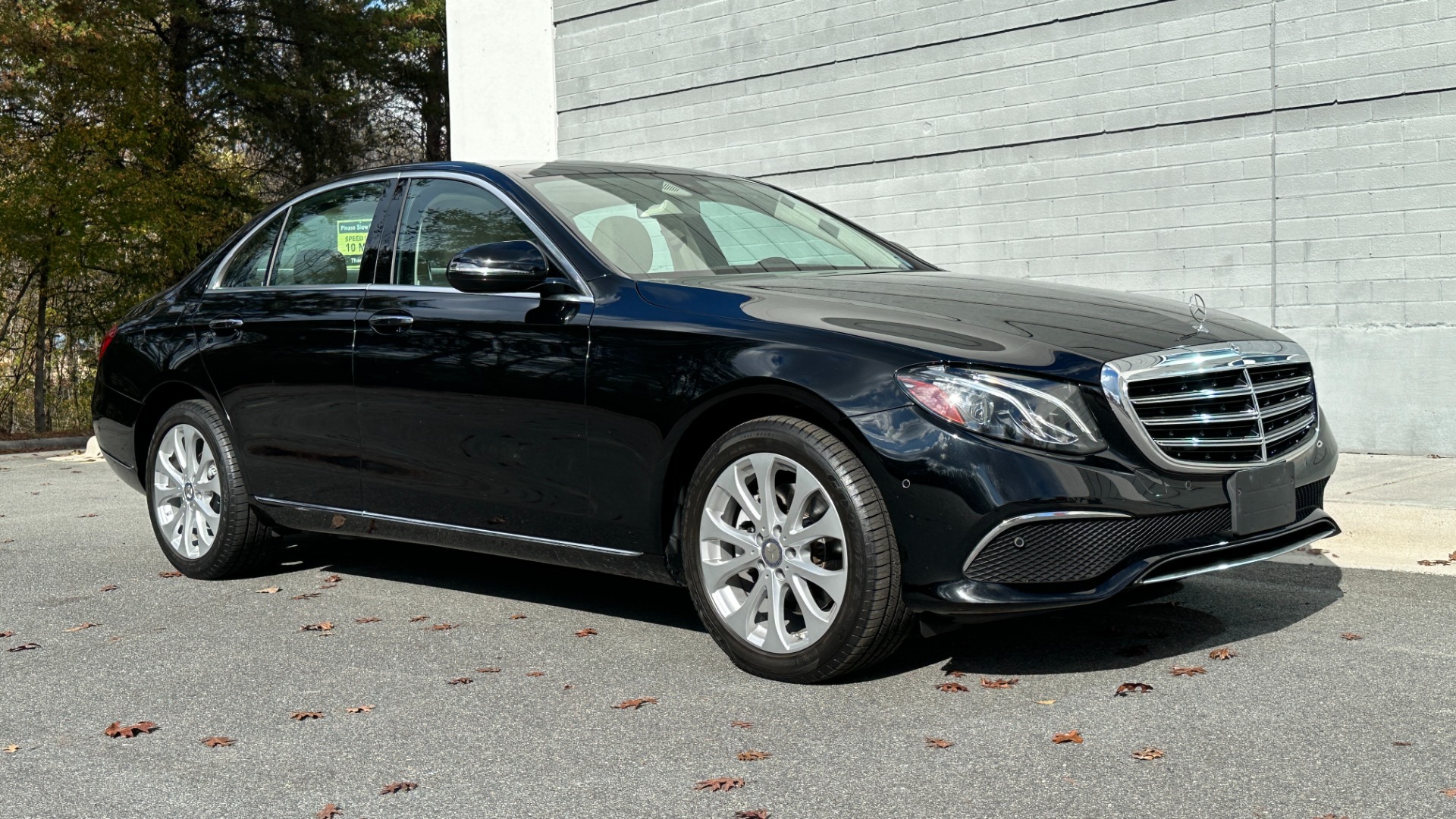 Used 2018 Mercedes-Benz E-Class E300 / PREMIUM 1 / PANORAMIC ROOF / BURMESTER SURROUND SOUND / LEATHER INTE for sale Sold at Formula Imports in Charlotte NC 28227 5