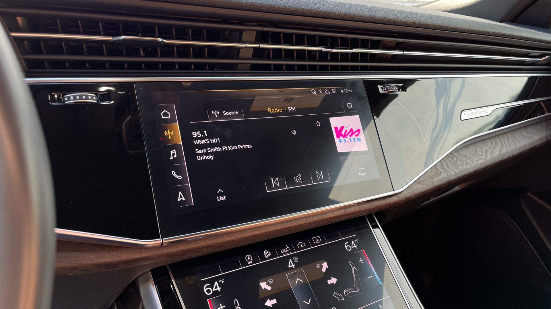 Used 2019 Audi Q8 PREMIUM / QUATTRO / CONVENIENCE PACKAGE / COLD WEATHER / 21IN WHEELS for sale $46,995 at Formula Imports in Charlotte NC 28227 17