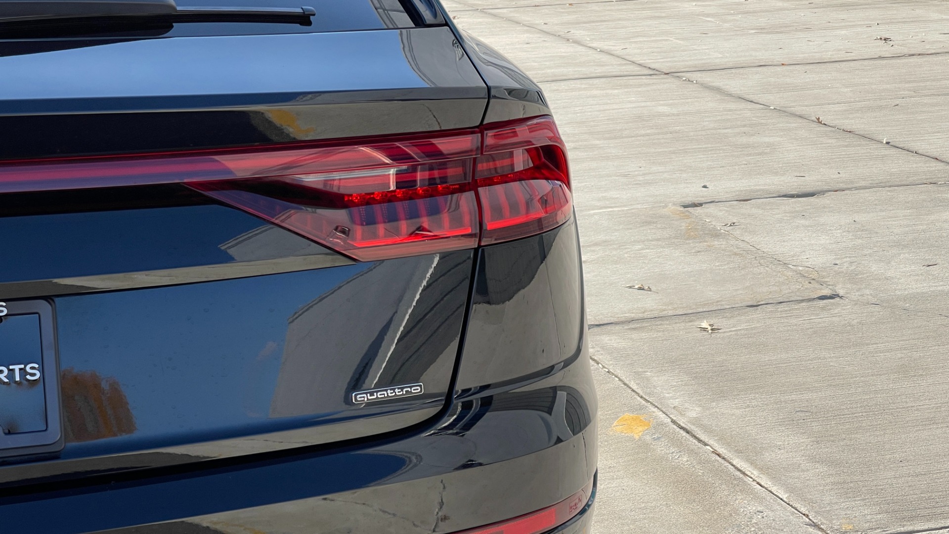 Used 2019 Audi Q8 PREMIUM / QUATTRO / CONVENIENCE PACKAGE / COLD WEATHER / 21IN WHEELS for sale $46,995 at Formula Imports in Charlotte NC 28227 35