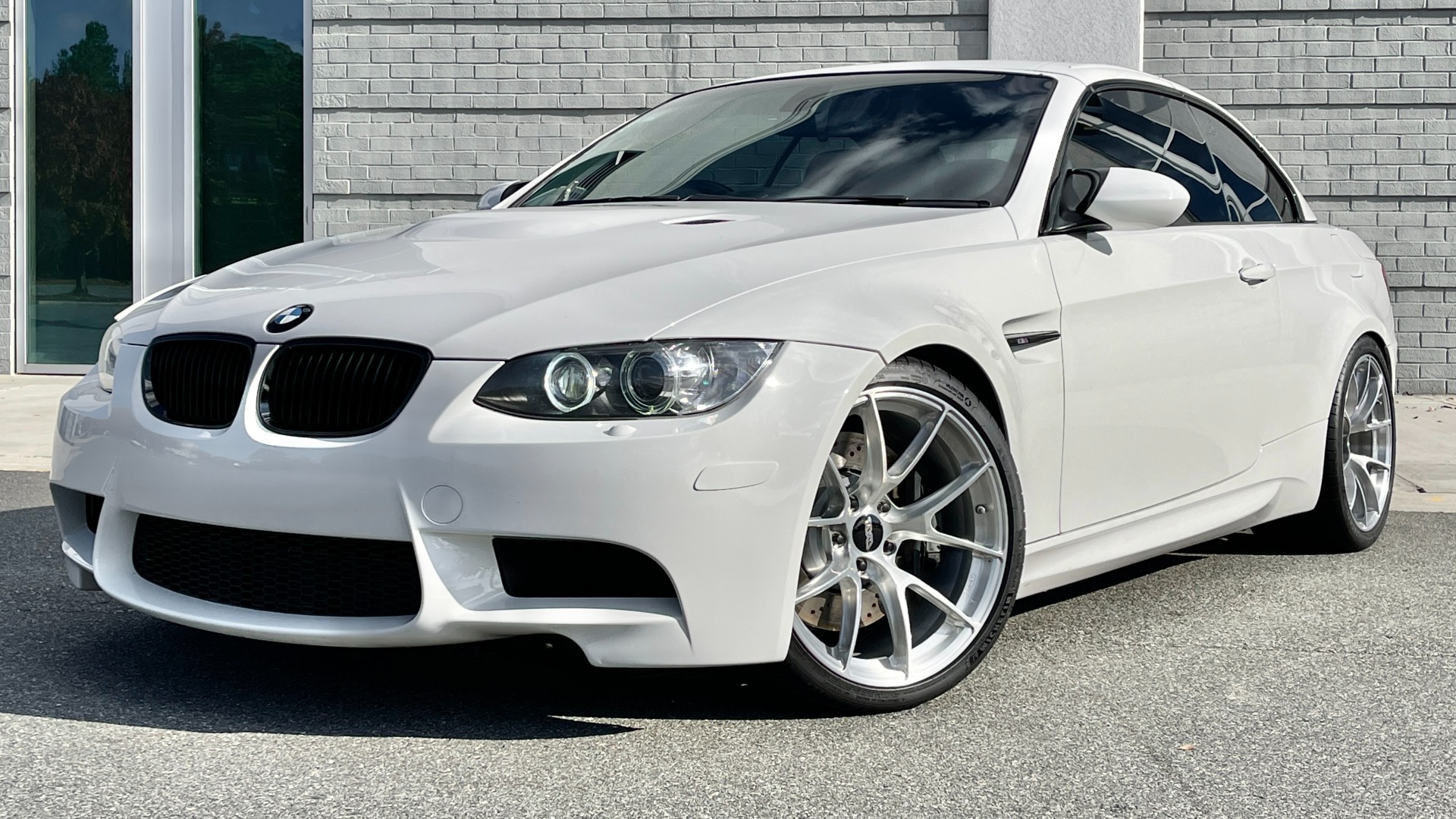 Used 2012 BMW M3 HARD TOP CONVERTIBLE / APEX WHEELS / FOX RED LEATHER / NAVIGATION / PREMIUM for sale $34,995 at Formula Imports in Charlotte NC 28227 2
