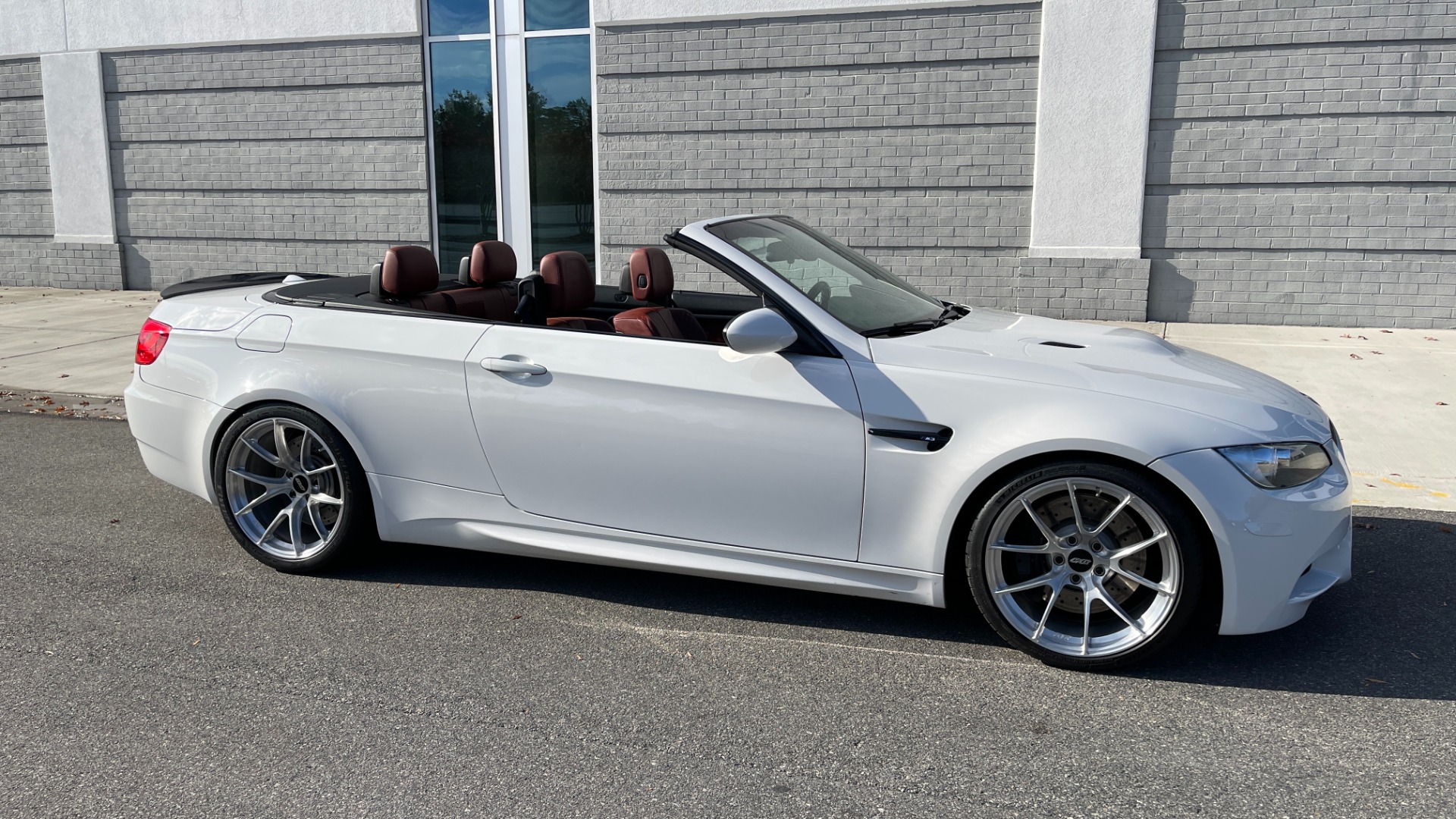 Used 2012 BMW M3 HARD TOP CONVERTIBLE / APEX WHEELS / FOX RED LEATHER / NAVIGATION / PREMIUM for sale $34,995 at Formula Imports in Charlotte NC 28227 6