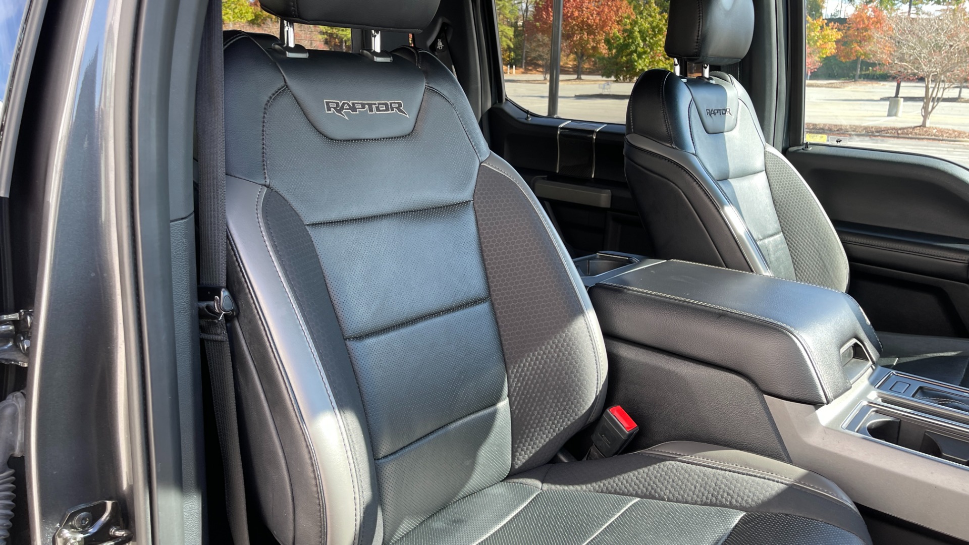 Used 2019 Ford F-150 RAPTOR / 802A PACKAGE / LIGHT PODS / CARBON FIBER / PANORAMIC ROOF for sale Sold at Formula Imports in Charlotte NC 28227 13