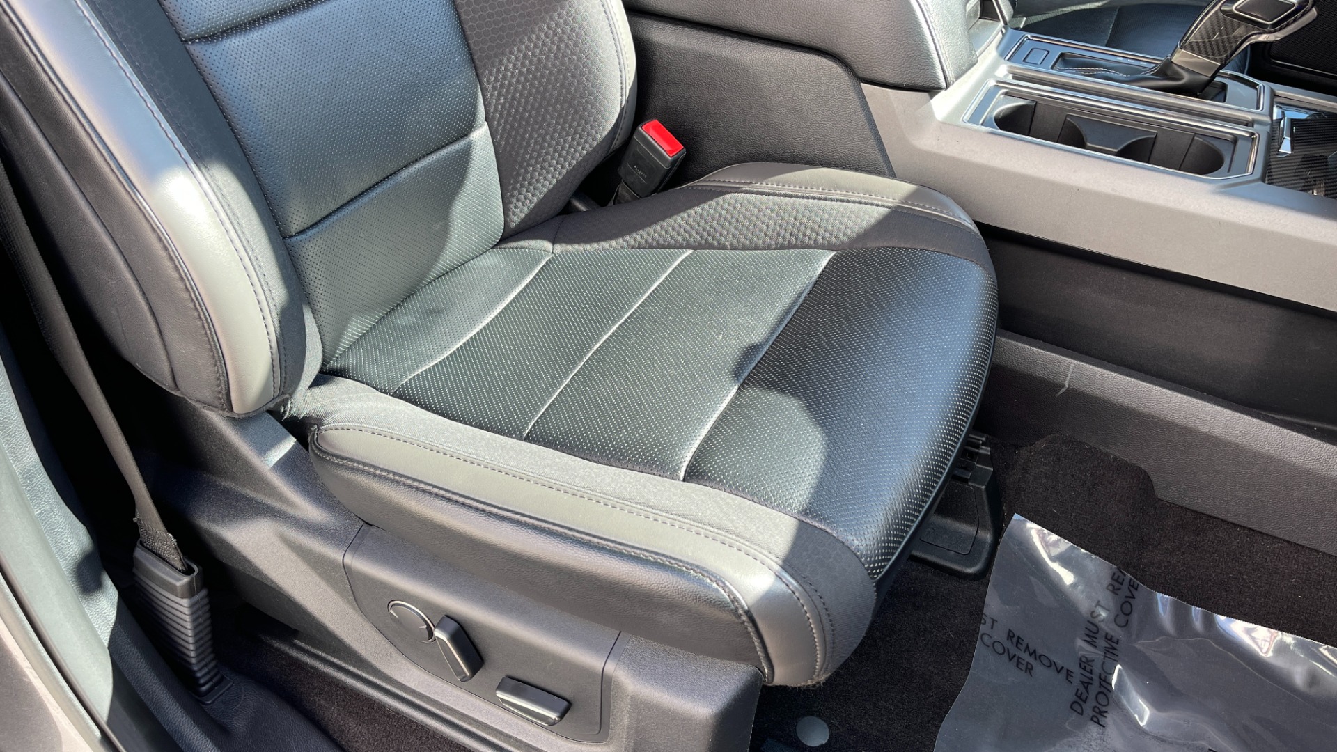 Used 2019 Ford F-150 RAPTOR / 802A PACKAGE / LIGHT PODS / CARBON FIBER / PANORAMIC ROOF for sale Sold at Formula Imports in Charlotte NC 28227 14