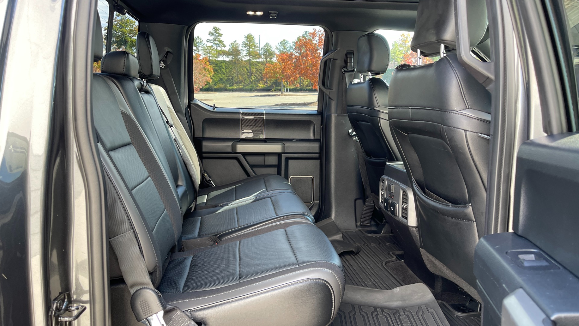 Used 2019 Ford F-150 RAPTOR / 802A PACKAGE / LIGHT PODS / CARBON FIBER / PANORAMIC ROOF for sale Sold at Formula Imports in Charlotte NC 28227 18