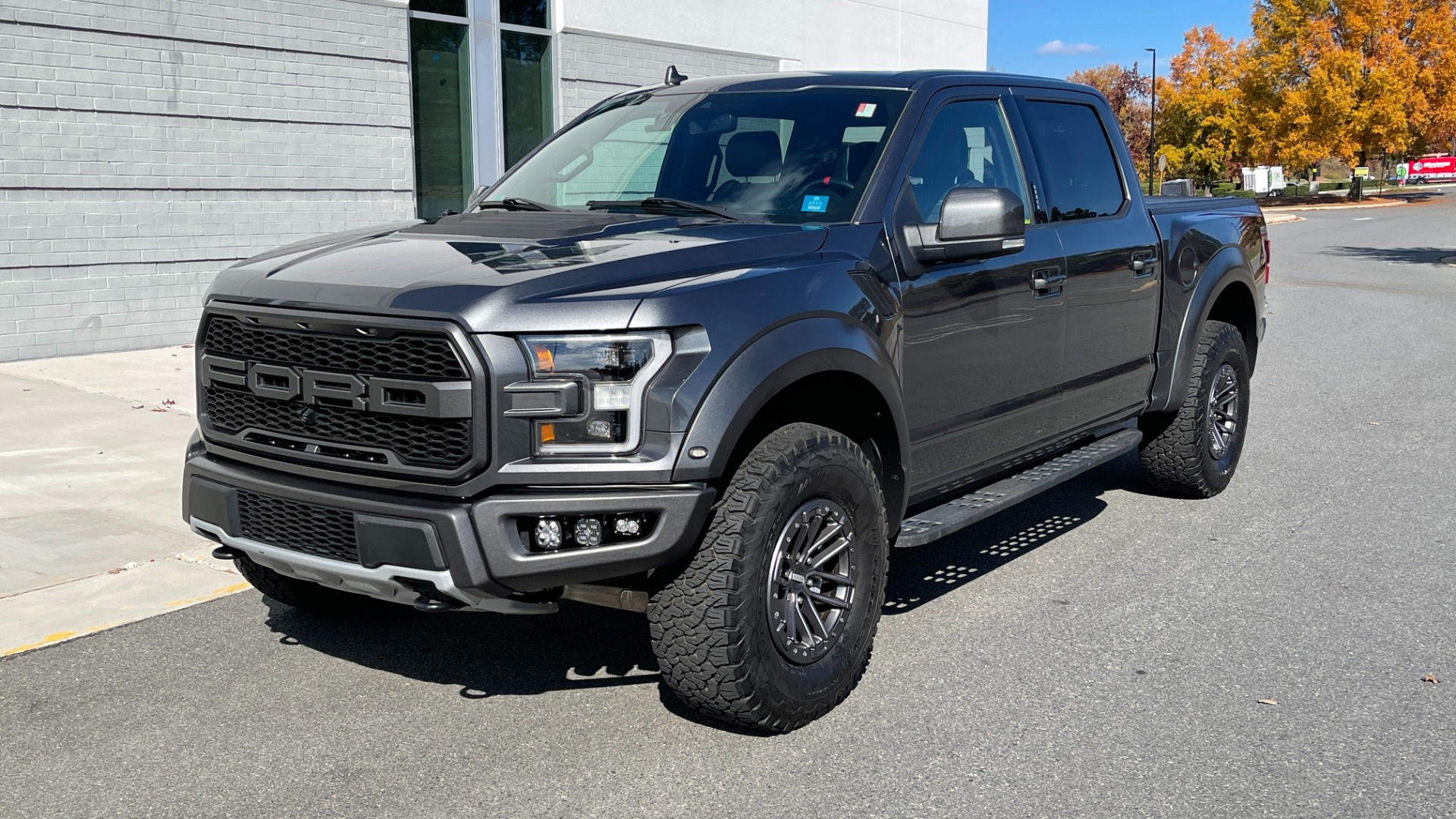 Used 2019 Ford F-150 RAPTOR / 802A PACKAGE / LIGHT PODS / CARBON FIBER / PANORAMIC ROOF for sale Sold at Formula Imports in Charlotte NC 28227 2