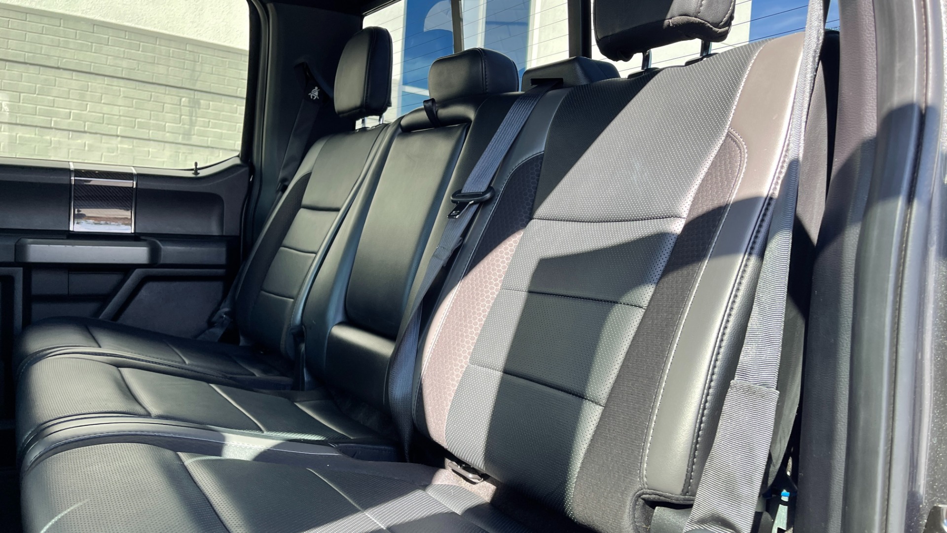 Used 2019 Ford F-150 RAPTOR / 802A PACKAGE / LIGHT PODS / CARBON FIBER / PANORAMIC ROOF for sale Sold at Formula Imports in Charlotte NC 28227 21