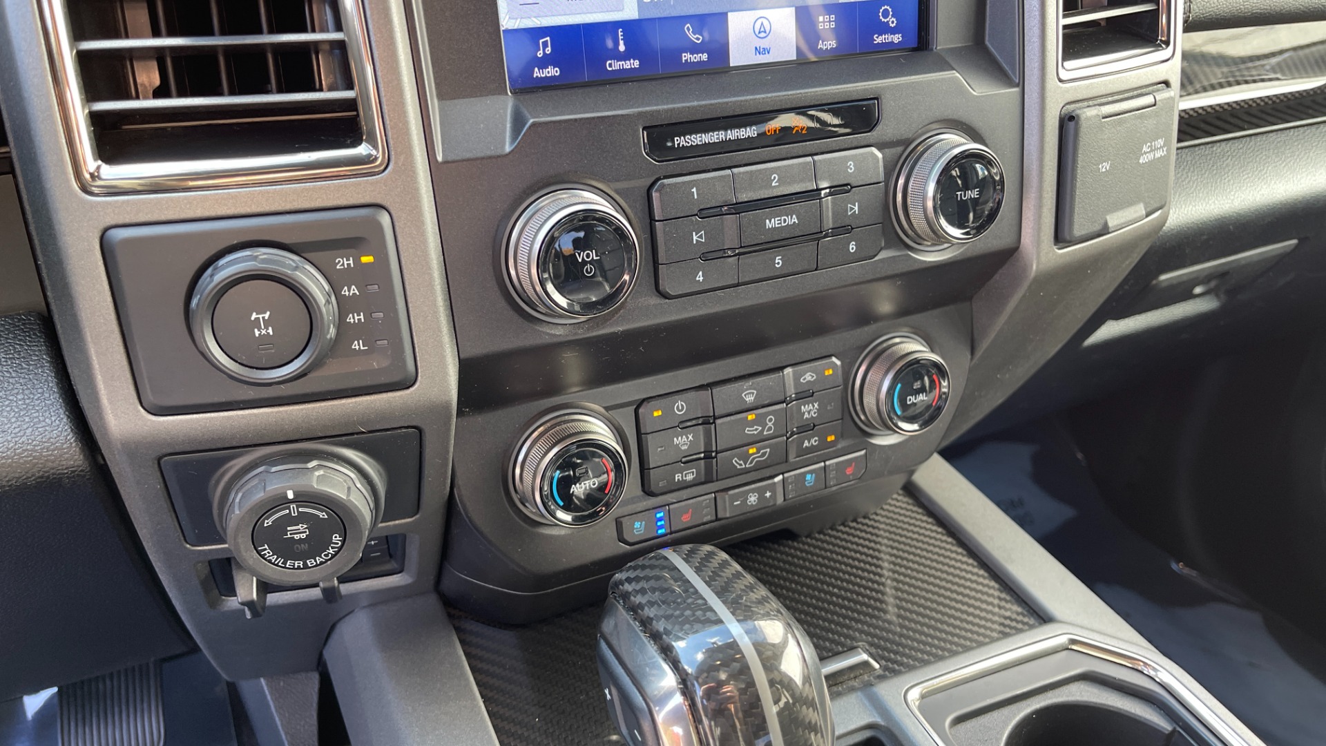Used 2019 Ford F-150 RAPTOR / 802A PACKAGE / LIGHT PODS / CARBON FIBER / PANORAMIC ROOF for sale Sold at Formula Imports in Charlotte NC 28227 39