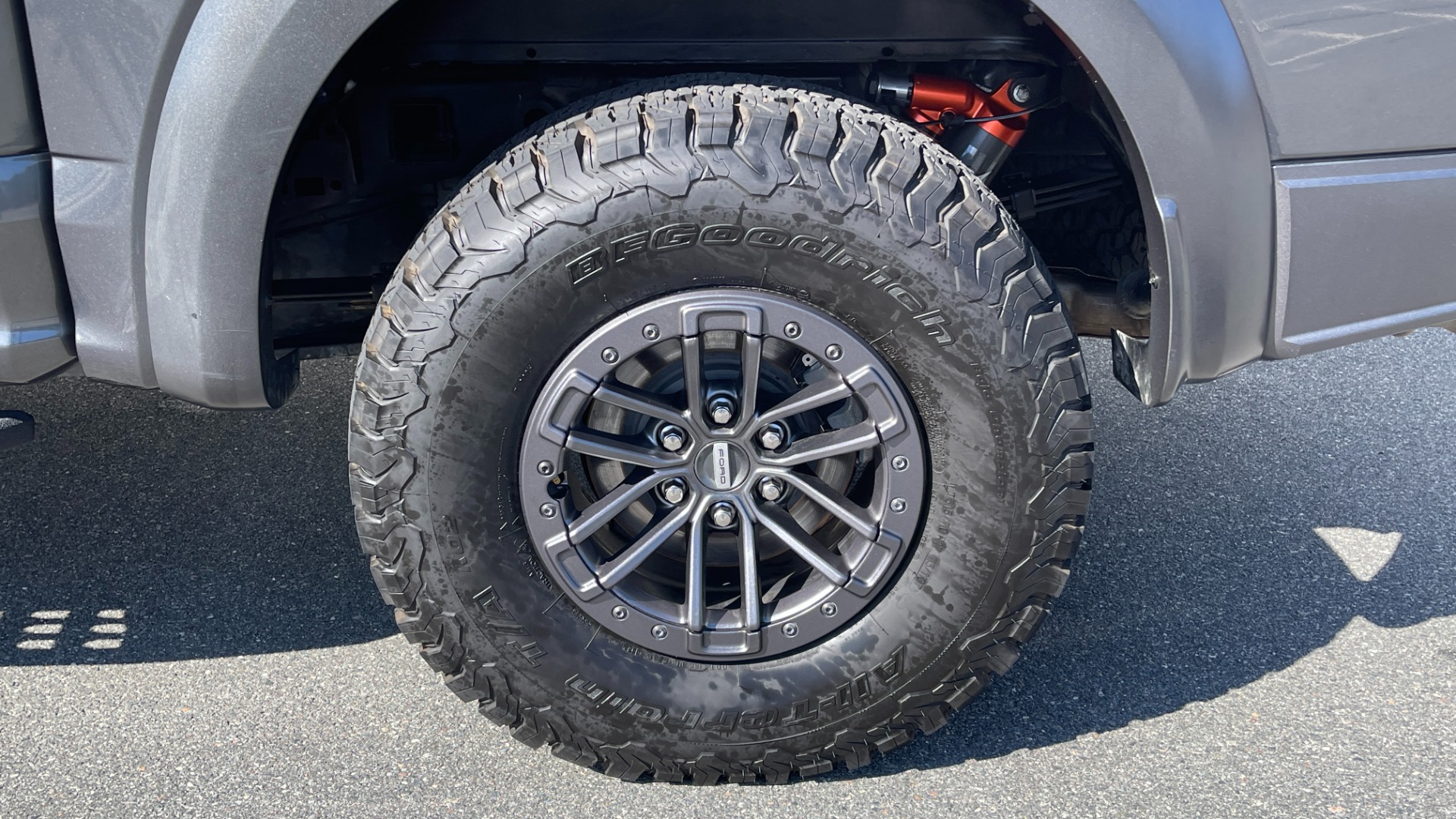 Used 2019 Ford F-150 RAPTOR / 802A PACKAGE / LIGHT PODS / CARBON FIBER / PANORAMIC ROOF for sale Sold at Formula Imports in Charlotte NC 28227 56