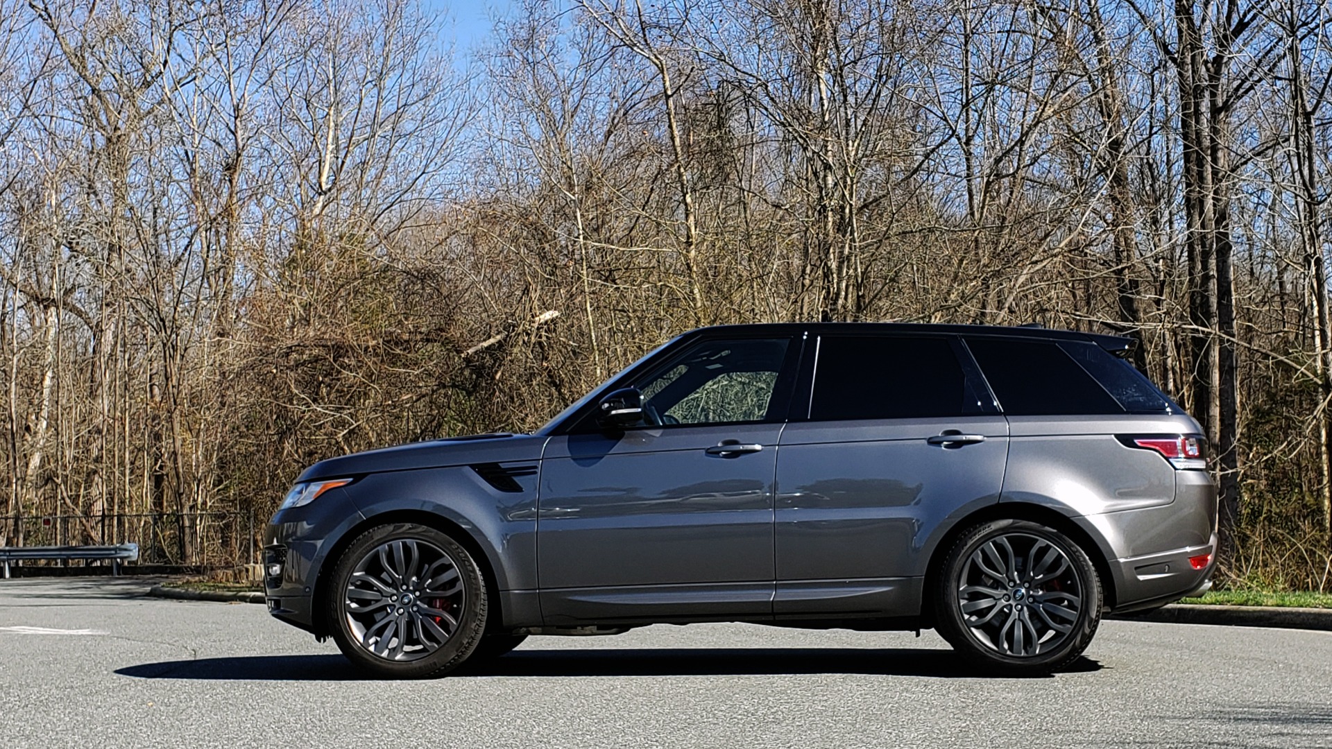Used 2017 Land Rover RANGE ROVER SPORT HSE DYNAMIC / NAV / SUNROOF / REARVIEW for sale Sold at Formula Imports in Charlotte NC 28227 2
