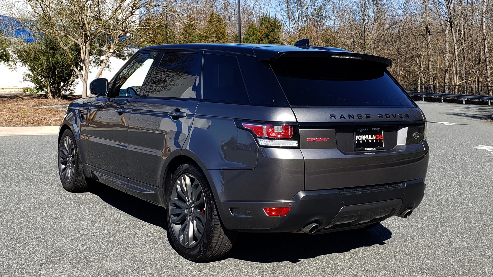 Used 2017 Land Rover RANGE ROVER SPORT HSE DYNAMIC / NAV / SUNROOF / REARVIEW for sale Sold at Formula Imports in Charlotte NC 28227 3