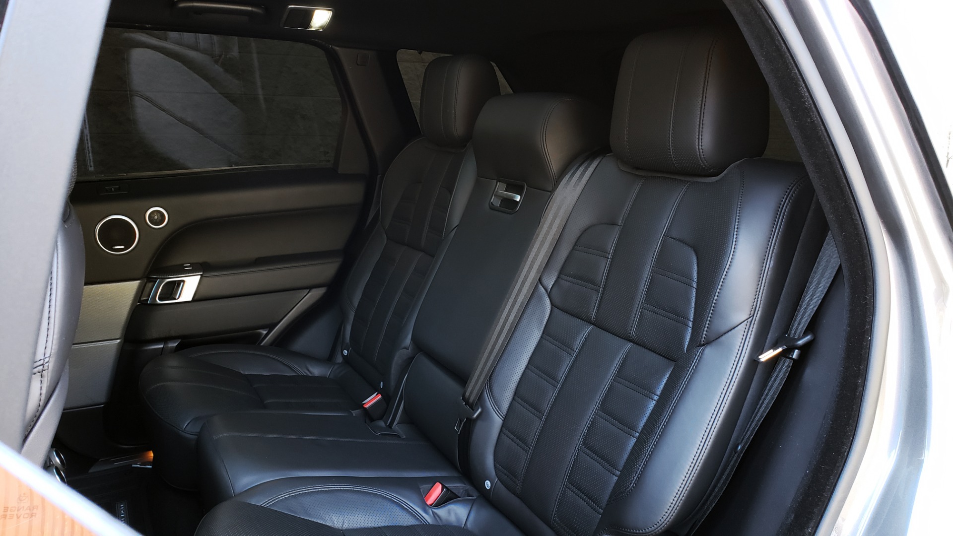 Used 2017 Land Rover RANGE ROVER SPORT HSE DYNAMIC / NAV / SUNROOF / REARVIEW for sale Sold at Formula Imports in Charlotte NC 28227 55