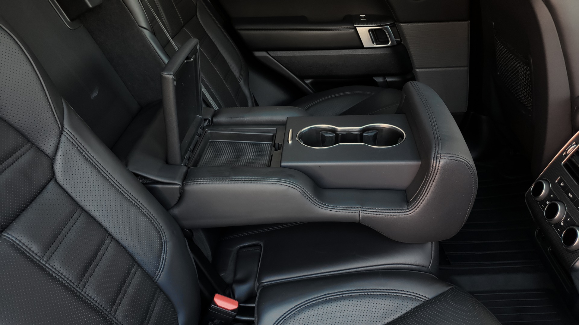 Used 2017 Land Rover RANGE ROVER SPORT HSE DYNAMIC / NAV / SUNROOF / REARVIEW for sale Sold at Formula Imports in Charlotte NC 28227 68