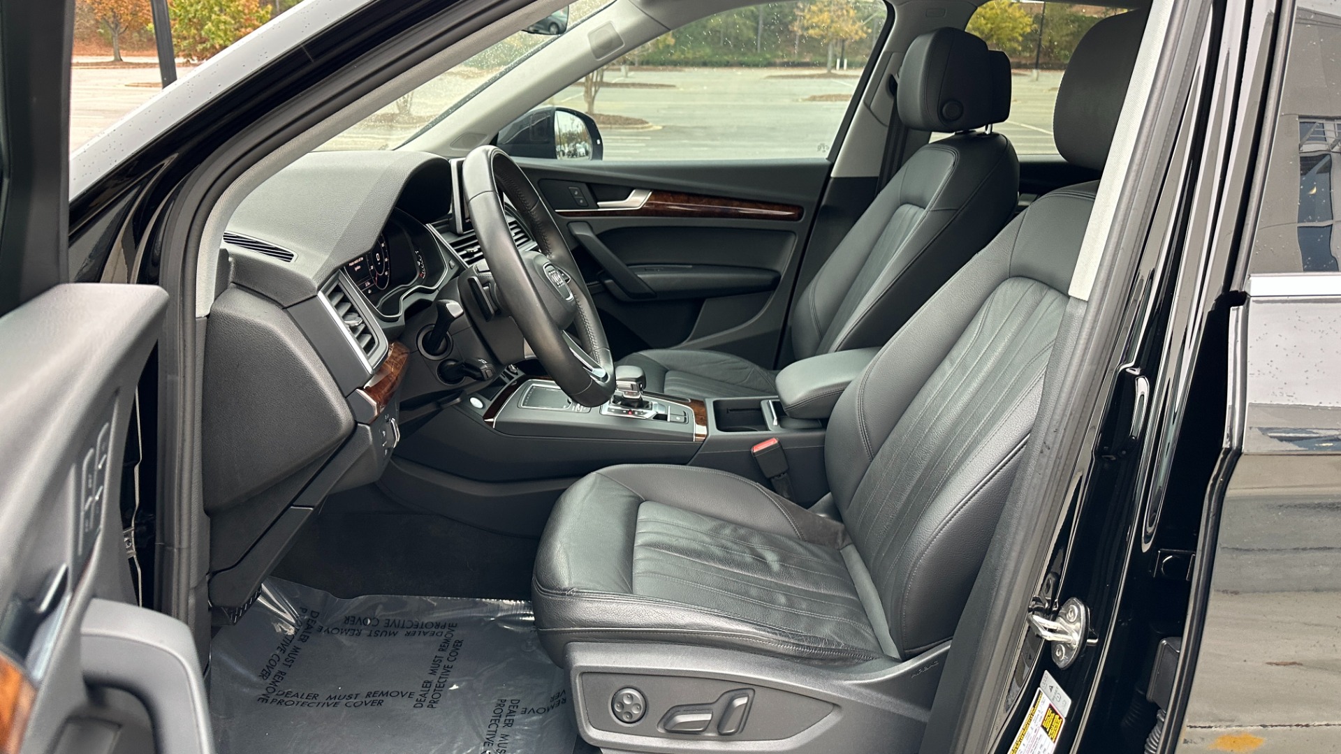 Used 2018 Audi Q5 PREMUM PLUS / NAV / 20IN WHEELS / COLD WEATHER / B AND O SOUND for sale Sold at Formula Imports in Charlotte NC 28227 11
