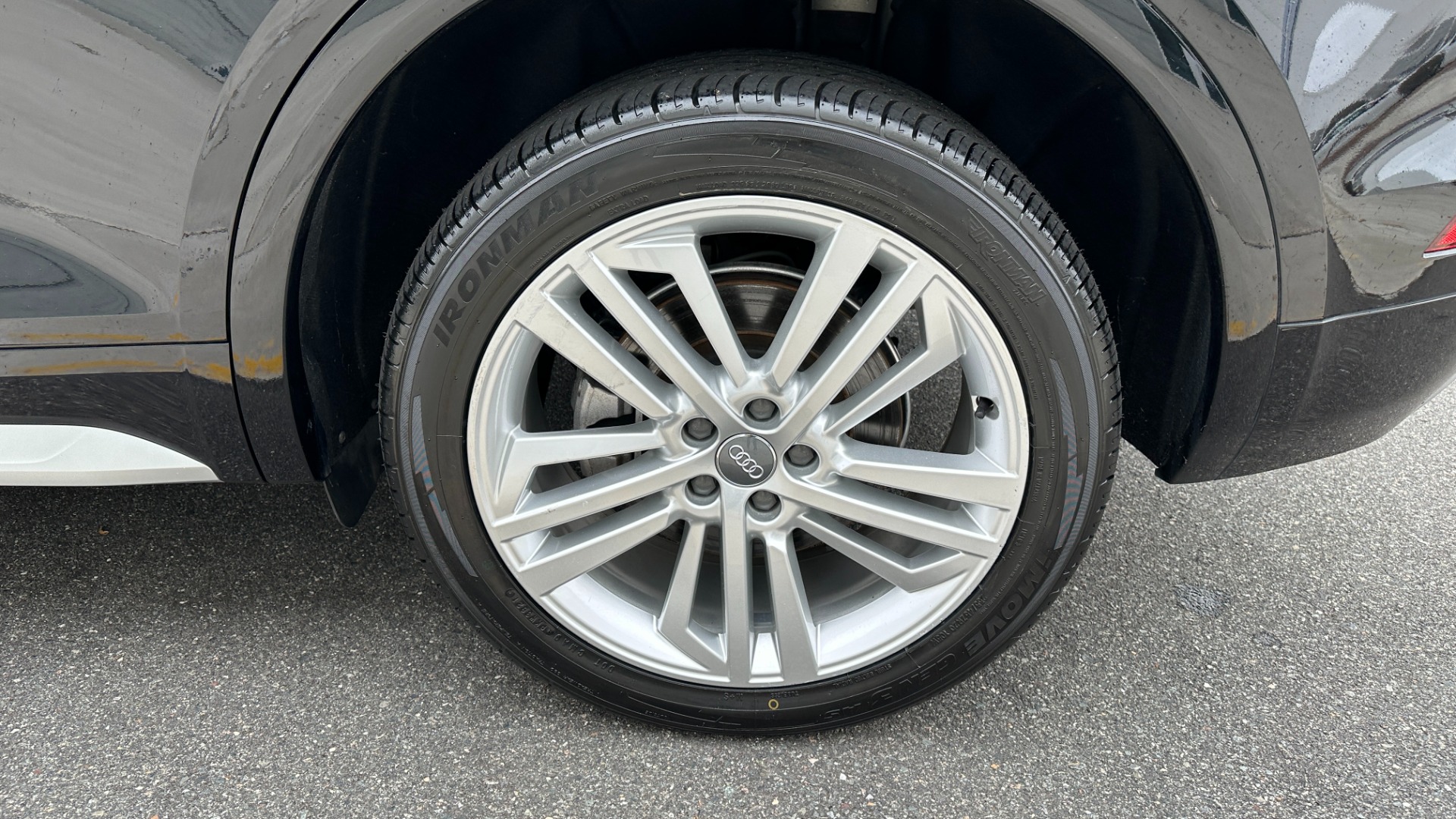 Used 2018 Audi Q5 PREMUM PLUS / NAV / 20IN WHEELS / COLD WEATHER / B AND O SOUND for sale Sold at Formula Imports in Charlotte NC 28227 45