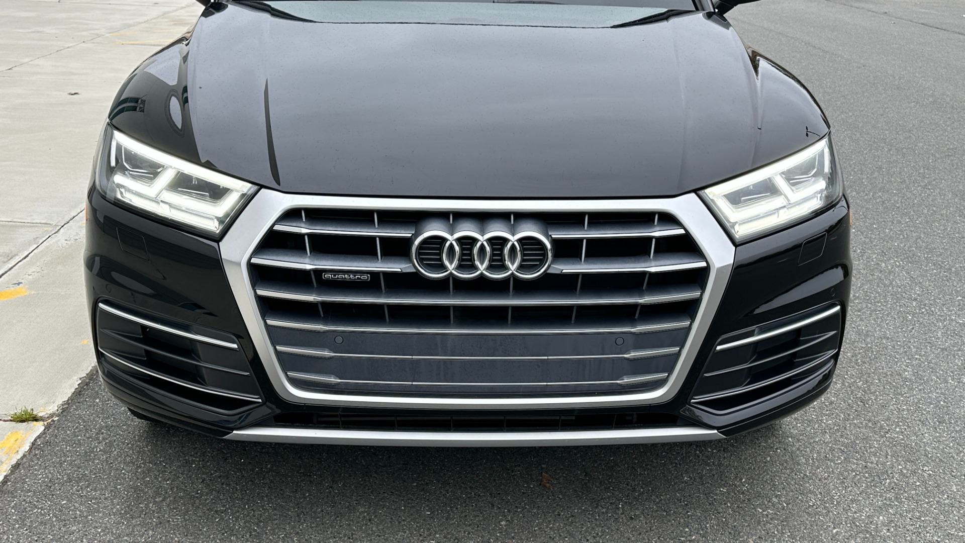 Used 2018 Audi Q5 PREMUM PLUS / NAV / 20IN WHEELS / COLD WEATHER / B AND O SOUND for sale Sold at Formula Imports in Charlotte NC 28227 8