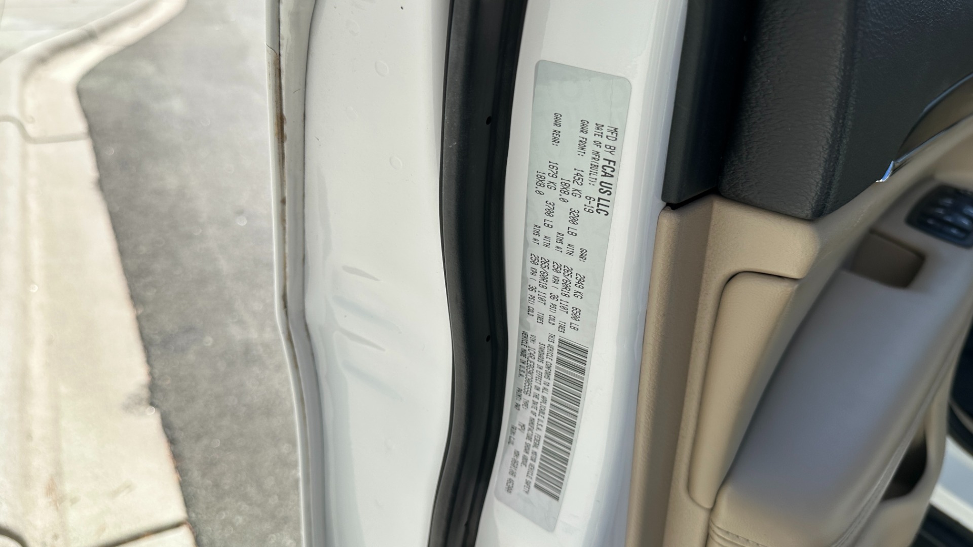 Used 2019 Jeep Grand Cherokee LIMITED / SUNROOF / NAVIGATION / LEATHER for sale $32,995 at Formula Imports in Charlotte NC 28227 15