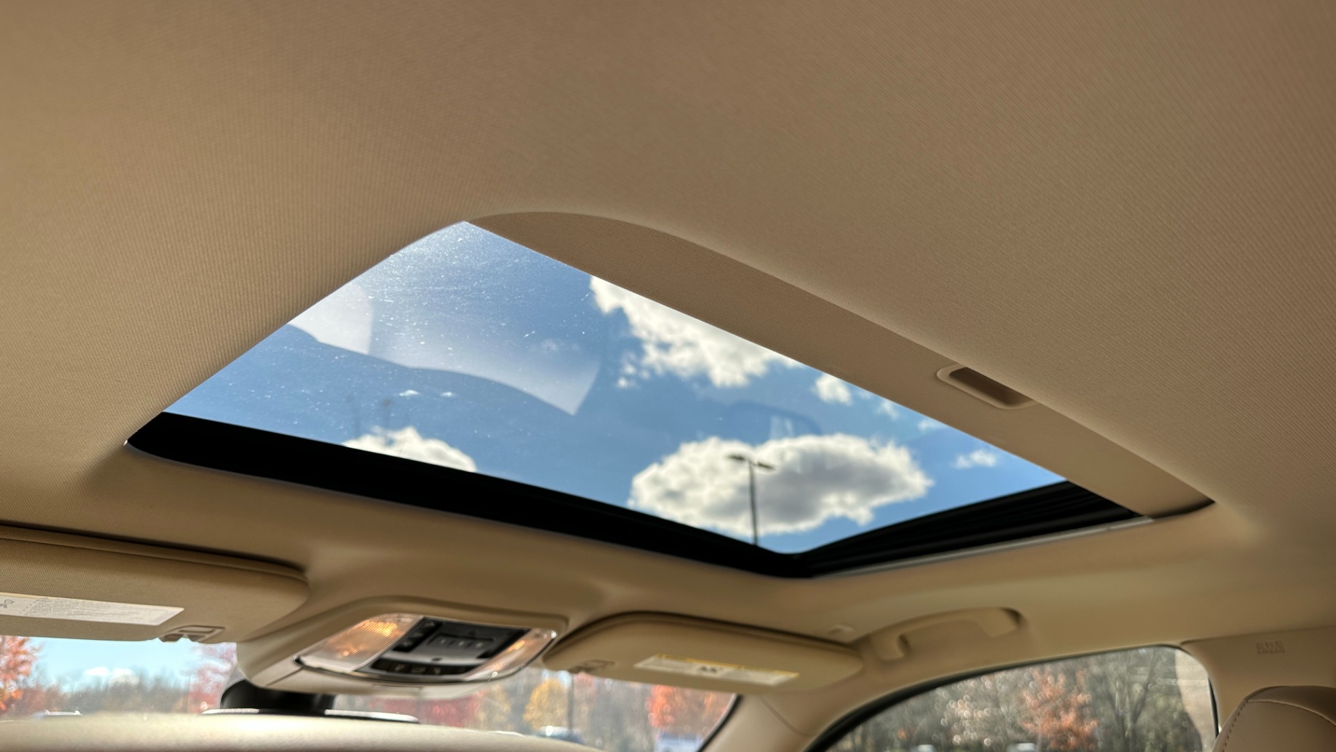 Used 2019 Jeep Grand Cherokee LIMITED / SUNROOF / NAVIGATION / LEATHER for sale $32,995 at Formula Imports in Charlotte NC 28227 27