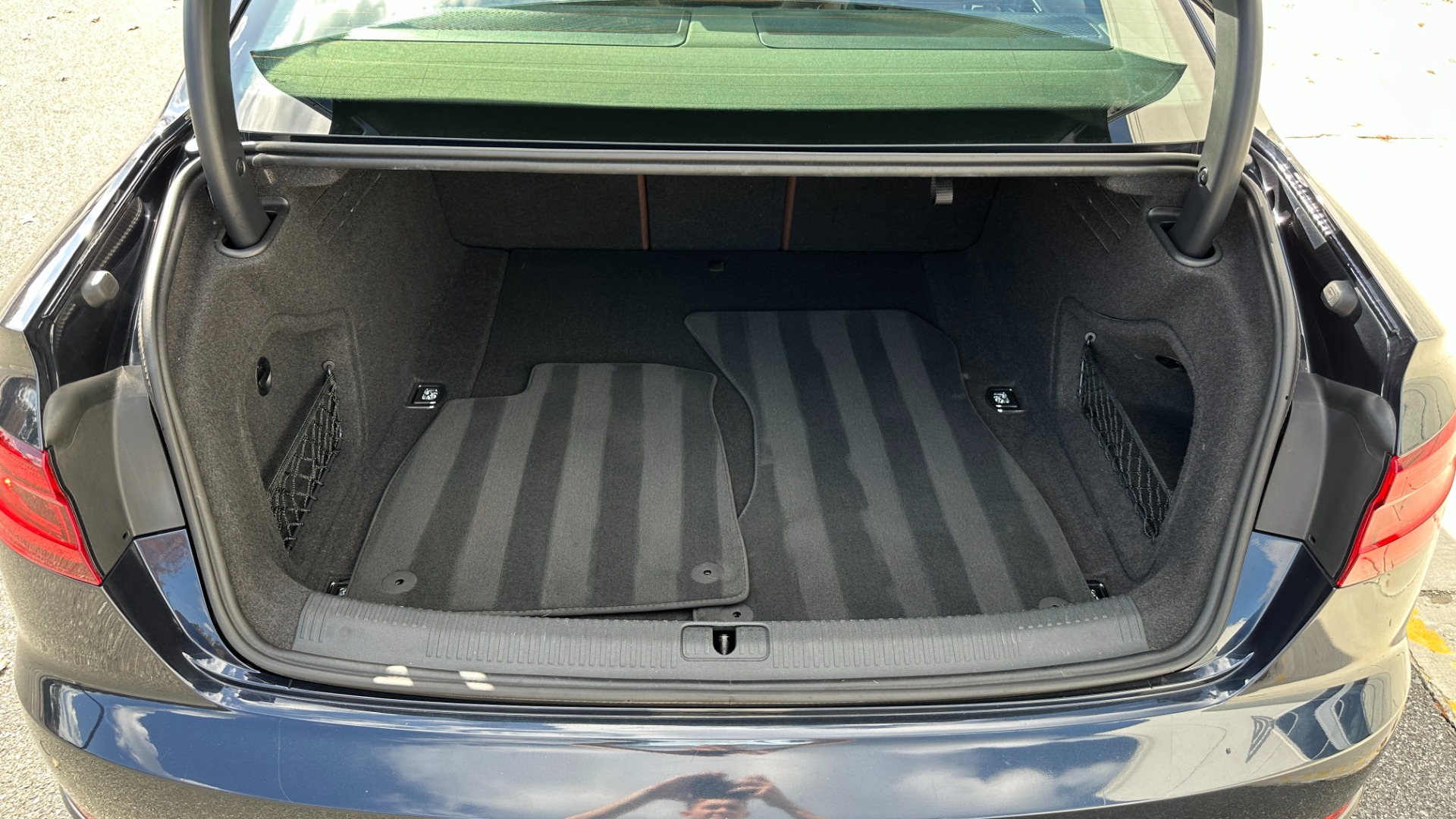 Used 2018 Audi A4 PREMIUM PLUS / PREMIUM PLUS / COLD WEATHER / WALNUT TRIM / AUDI BEAM RINGS for sale $32,995 at Formula Imports in Charlotte NC 28227 31