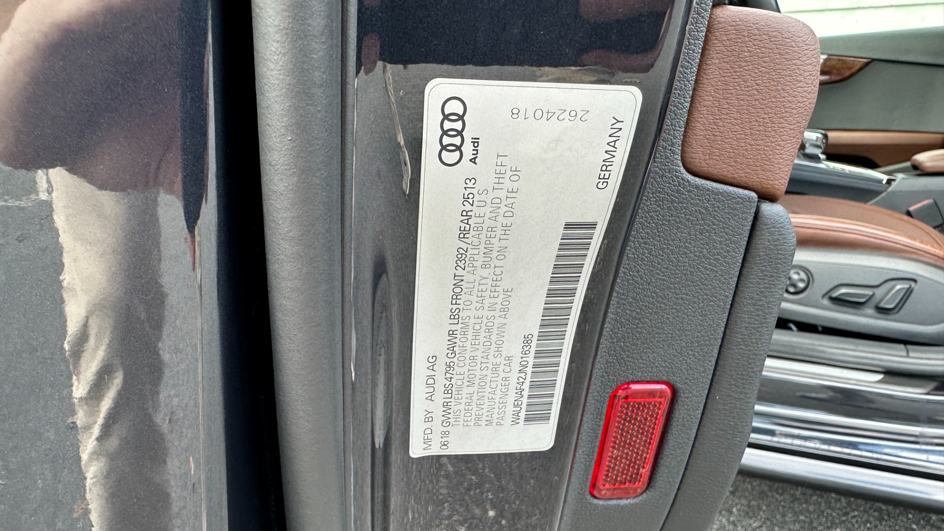 Used 2018 Audi A4 PREMIUM PLUS / PREMIUM PLUS / COLD WEATHER / WALNUT TRIM / AUDI BEAM RINGS for sale $32,995 at Formula Imports in Charlotte NC 28227 34