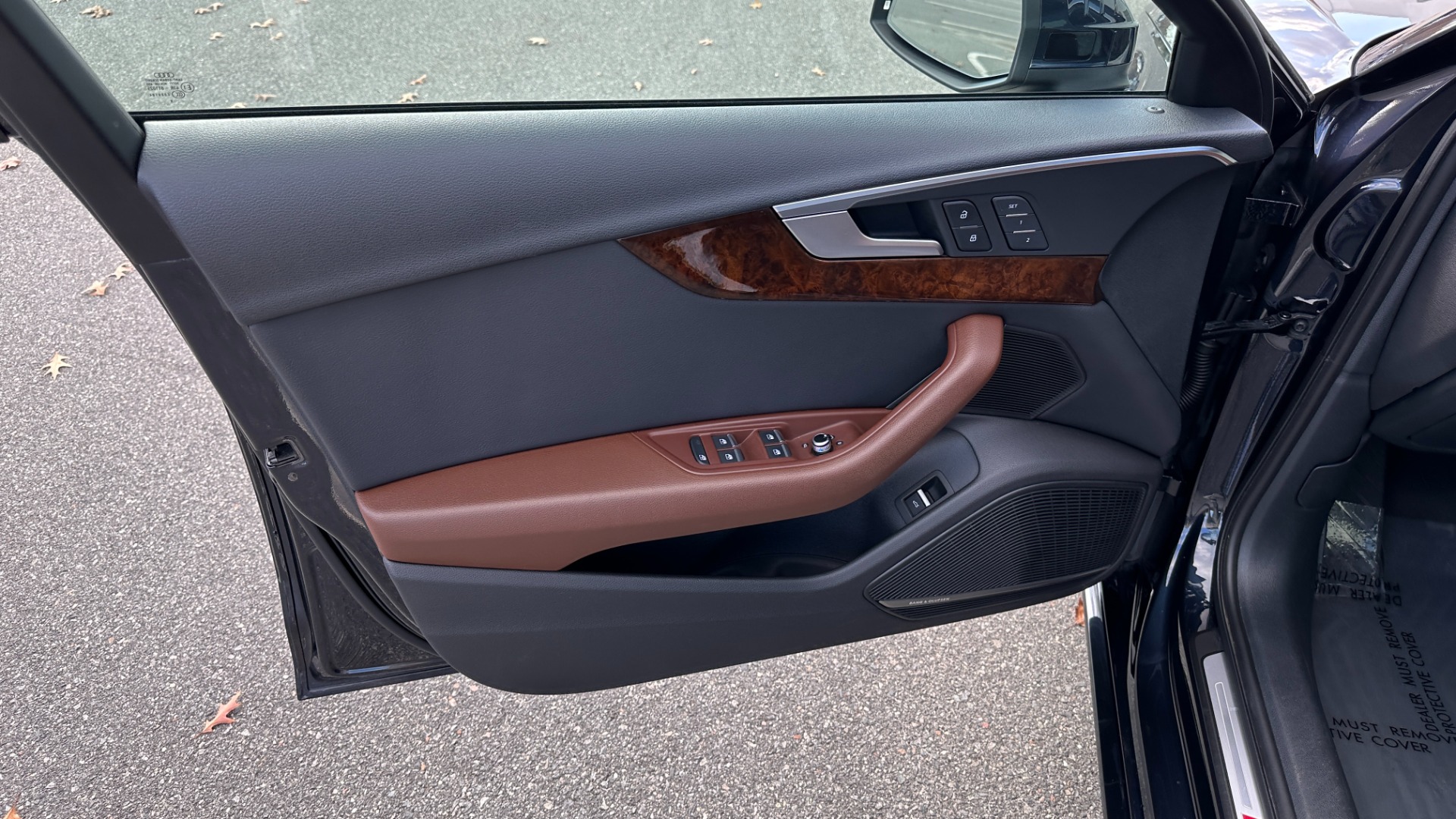 Used 2018 Audi A4 PREMIUM PLUS / PREMIUM PLUS / COLD WEATHER / WALNUT TRIM / AUDI BEAM RINGS for sale $32,995 at Formula Imports in Charlotte NC 28227 39