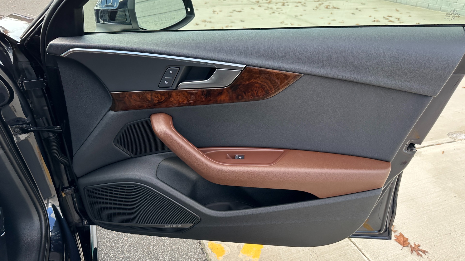 Used 2018 Audi A4 PREMIUM PLUS / PREMIUM PLUS / COLD WEATHER / WALNUT TRIM / AUDI BEAM RINGS for sale $32,995 at Formula Imports in Charlotte NC 28227 40