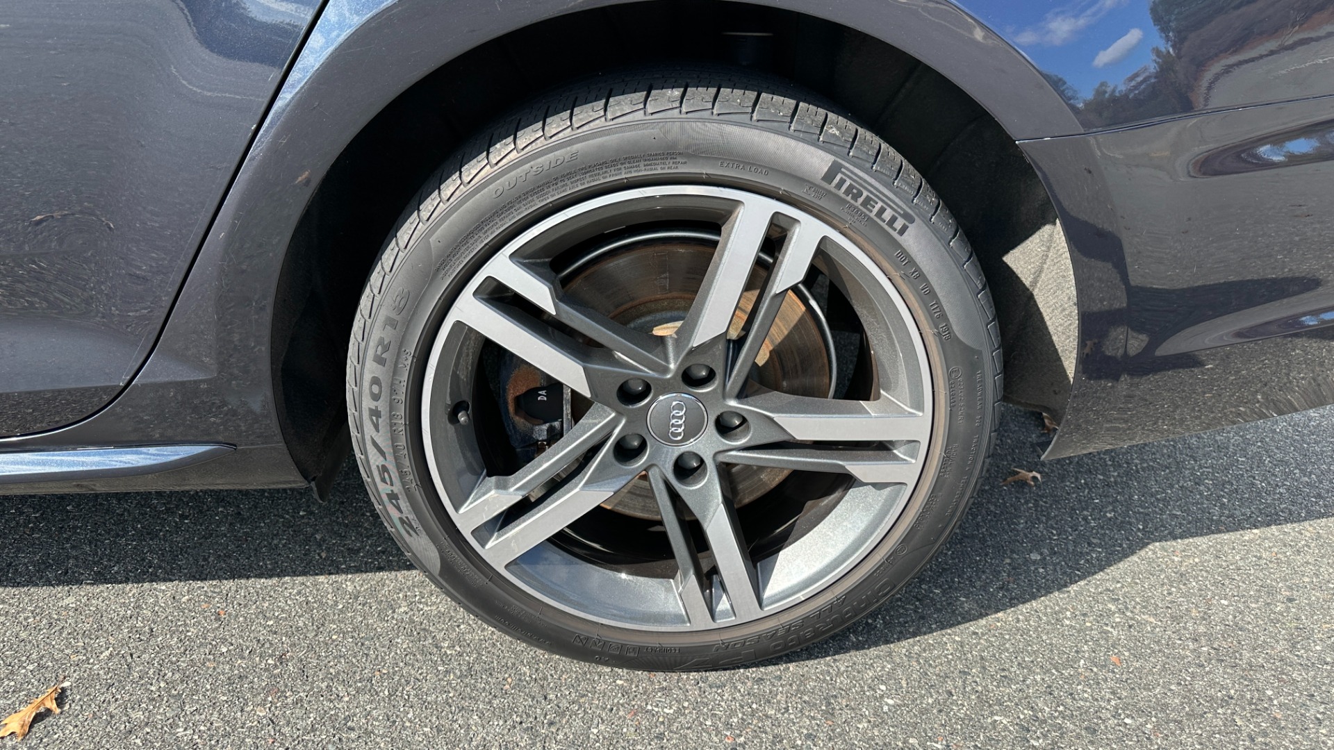 Used 2018 Audi A4 PREMIUM PLUS / PREMIUM PLUS / COLD WEATHER / WALNUT TRIM / AUDI BEAM RINGS for sale $32,995 at Formula Imports in Charlotte NC 28227 42