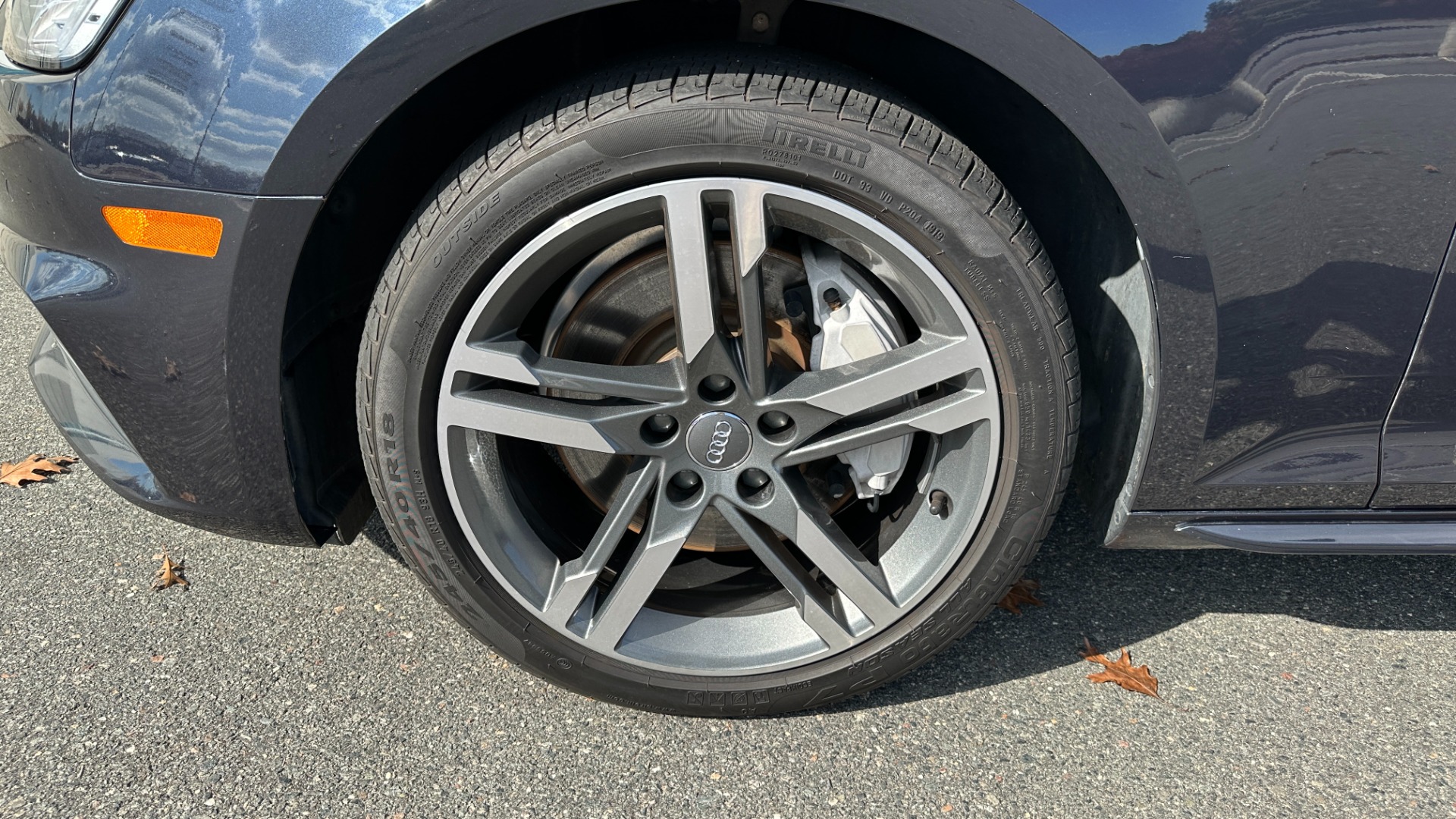 Used 2018 Audi A4 PREMIUM PLUS / PREMIUM PLUS / COLD WEATHER / WALNUT TRIM / AUDI BEAM RINGS for sale $32,995 at Formula Imports in Charlotte NC 28227 43