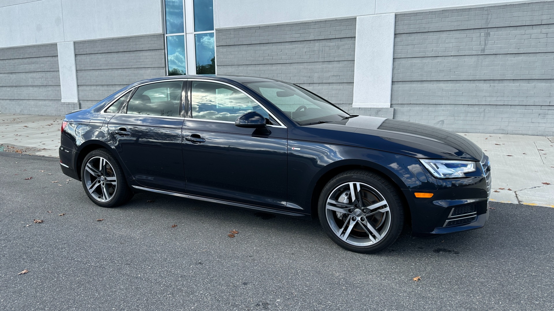Used 2018 Audi A4 PREMIUM PLUS / PREMIUM PLUS / COLD WEATHER / WALNUT TRIM / AUDI BEAM RINGS for sale $32,995 at Formula Imports in Charlotte NC 28227 9