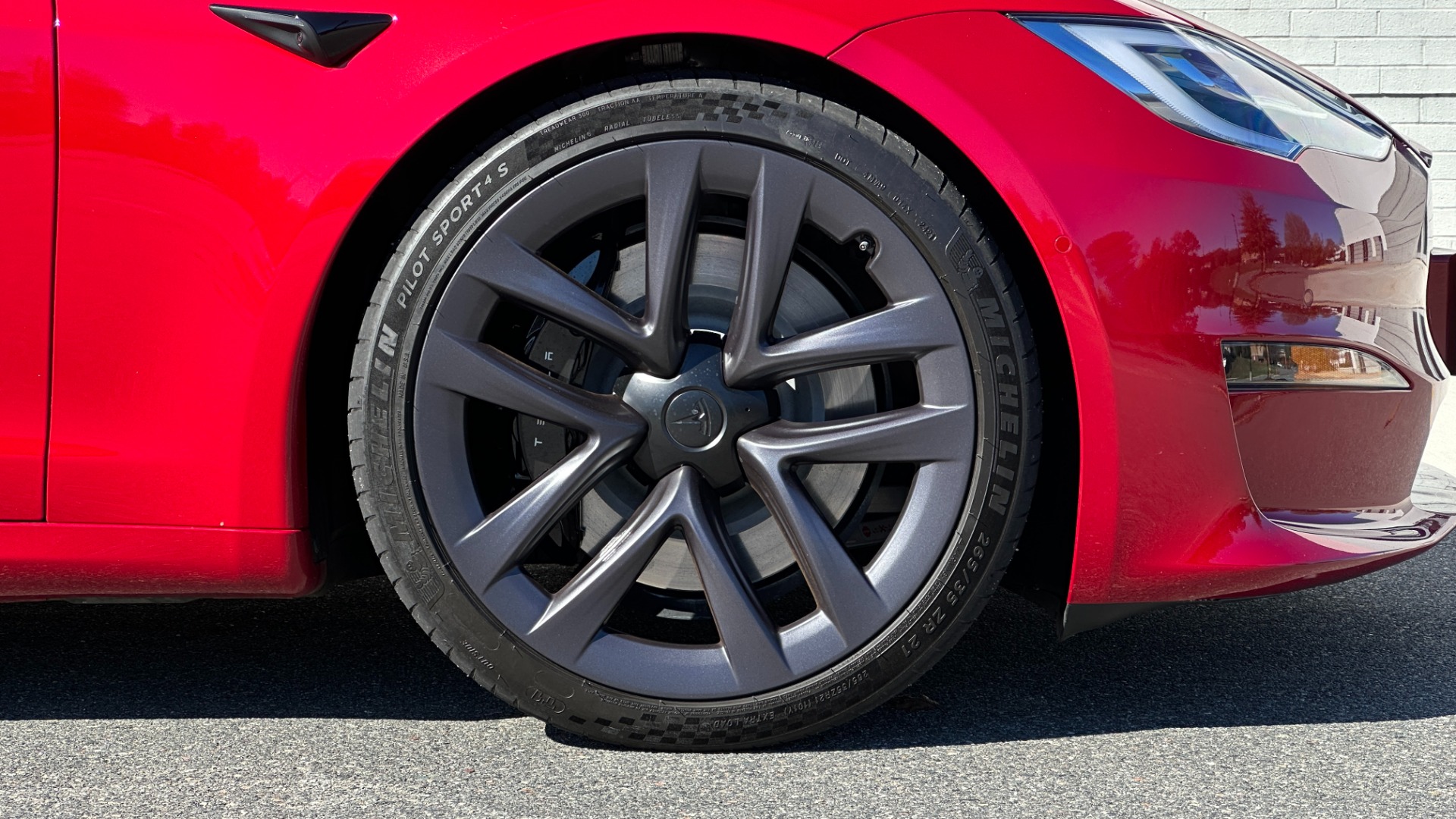 Used 2021 Tesla Model S PLAID / FULL SELF DRIVING / STANDARD CONNECTIVITY / CHARING CABLE / CARBON for sale $117,995 at Formula Imports in Charlotte NC 28227 46