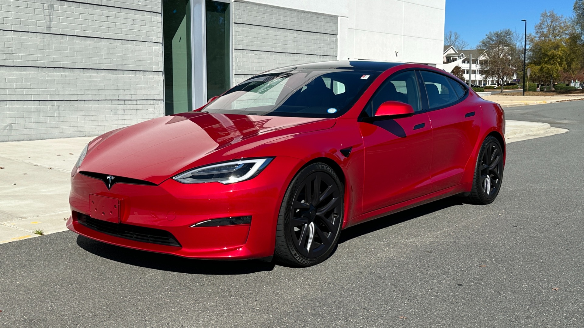 Used 2021 Tesla Model S PLAID / FULL SELF DRIVING / STANDARD CONNECTIVITY / CHARING CABLE / CARBON  for sale $117,995 at Formula Imports in Charlotte NC 28227 6