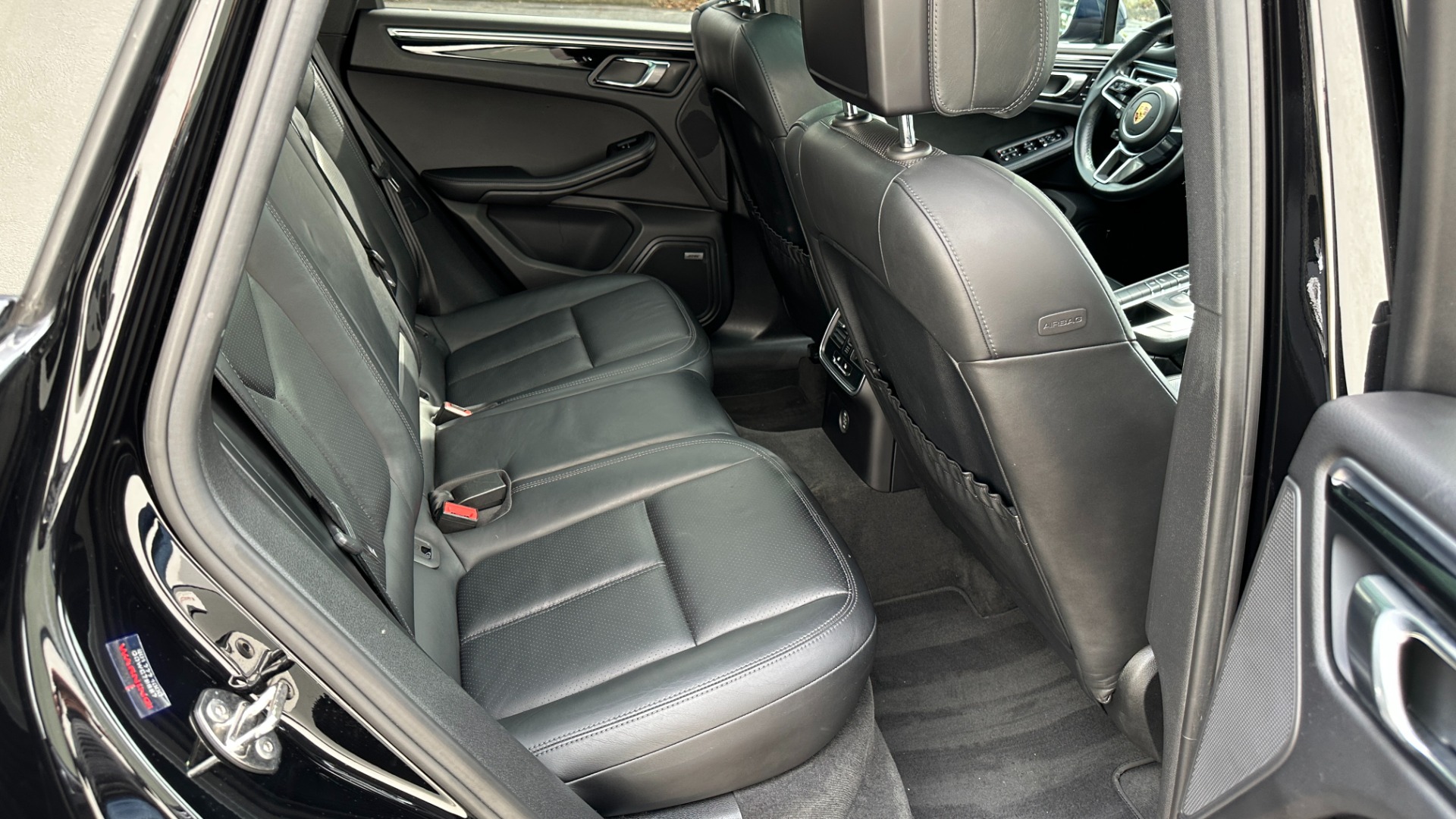 Used 2017 Porsche Macan S / PREMIUM / MACAN S / LEATHER INTERIOR PKG for sale $35,995 at Formula Imports in Charlotte NC 28227 26