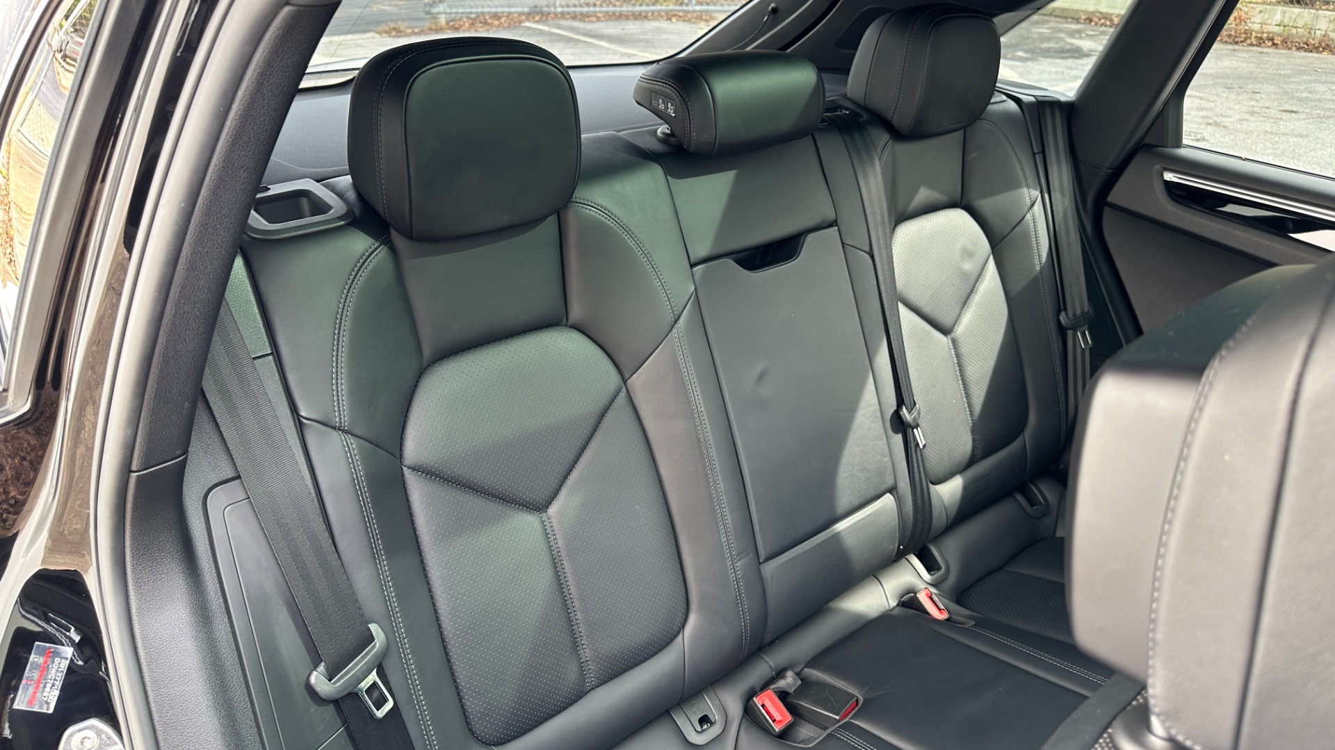 Used 2017 Porsche Macan S / PREMIUM / MACAN S / LEATHER INTERIOR PKG for sale Sold at Formula Imports in Charlotte NC 28227 27