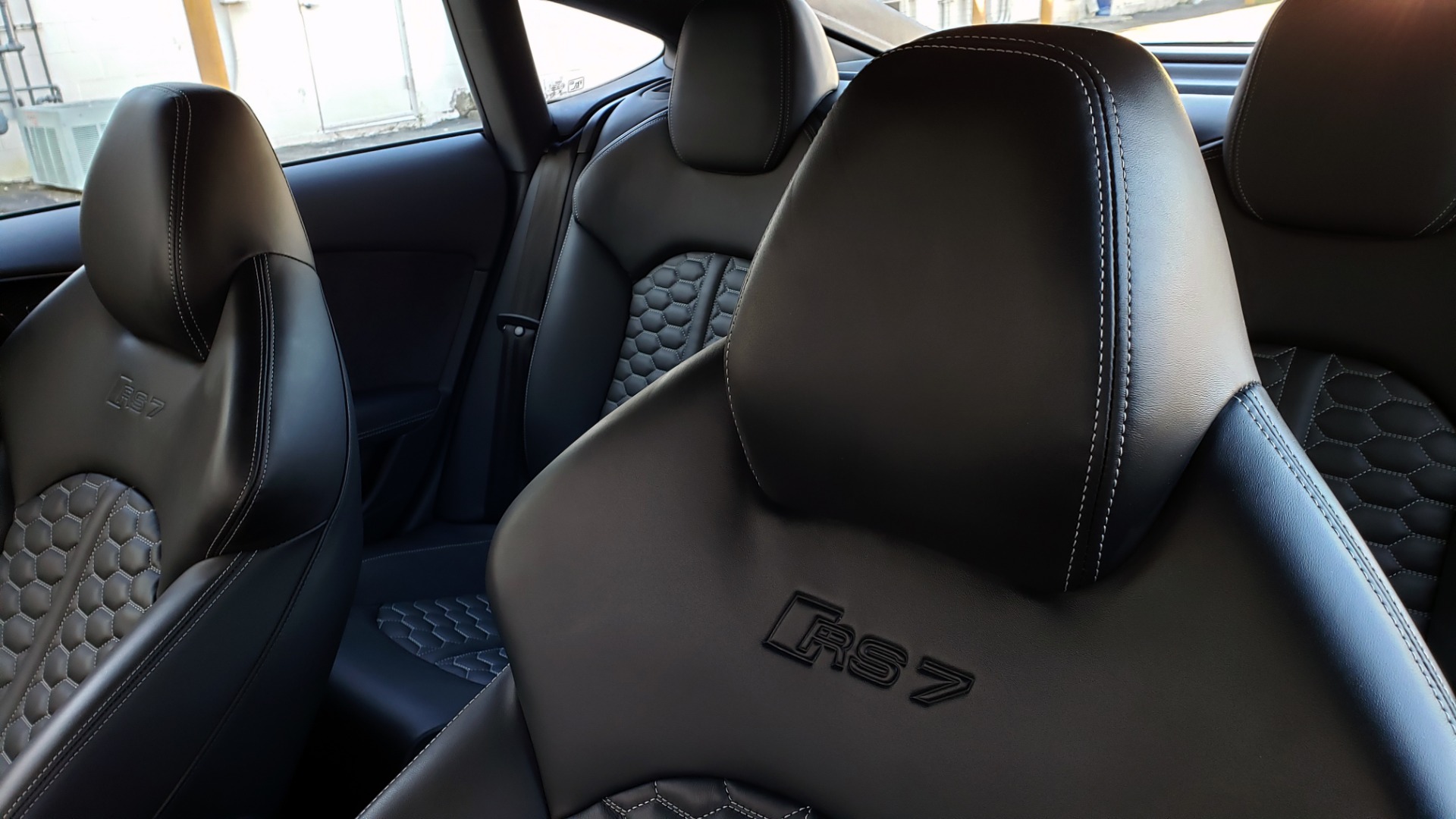 Used 2018 Audi RS 7 4.0T TIPTRONIC / CARBON OPTIC / DRVR ASST / NAV / REARVIEW / 750HP+ for sale Sold at Formula Imports in Charlotte NC 28227 42