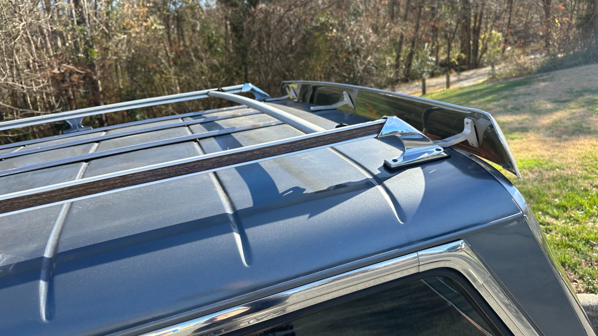 Used 1988 Jeep Grand Wagoneer 5.9L V8 ENGINE / LEATHER AND CLOTH / WOOD SIDING / 4WD for sale Sold at Formula Imports in Charlotte NC 28227 14