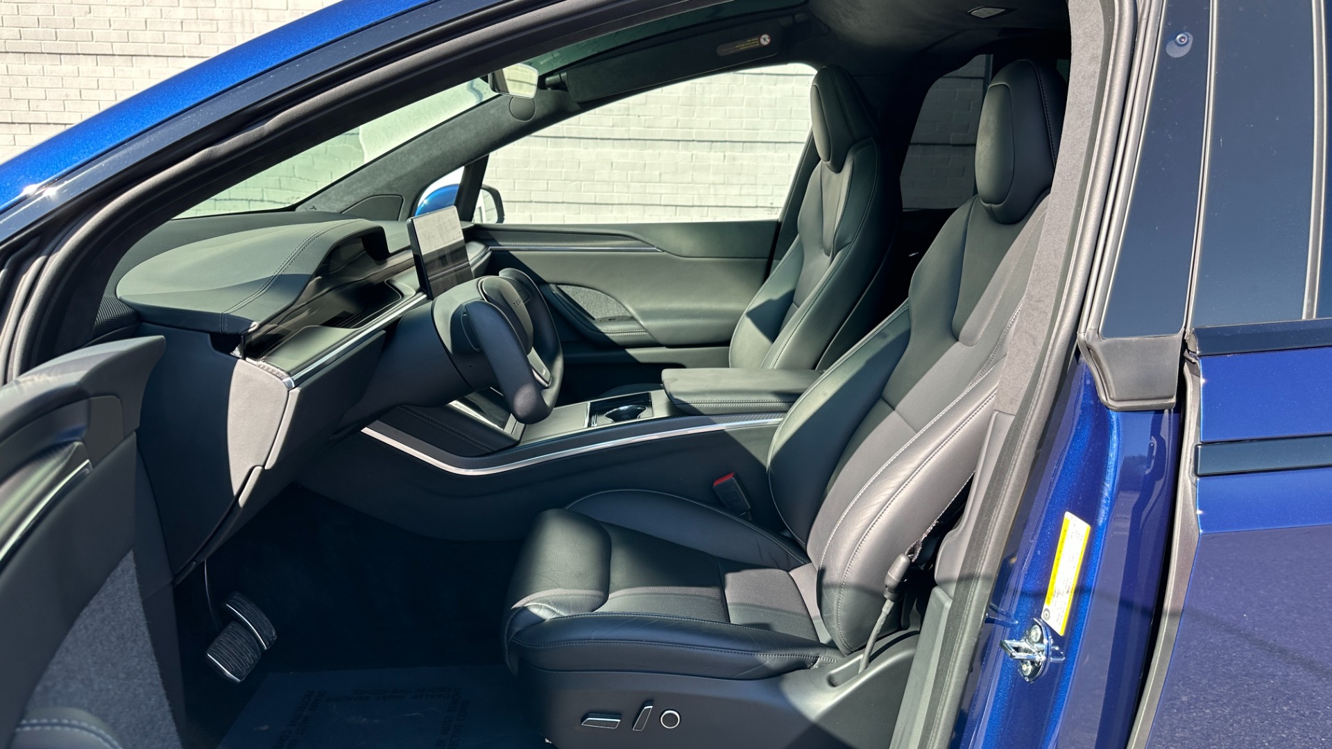 Used 2022 Tesla Model X PLAID / FULL SELF DRIVING CAPABILITY / CARBON FIBER TRIM / PREMIUM CONNECTI for sale Sold at Formula Imports in Charlotte NC 28227 13
